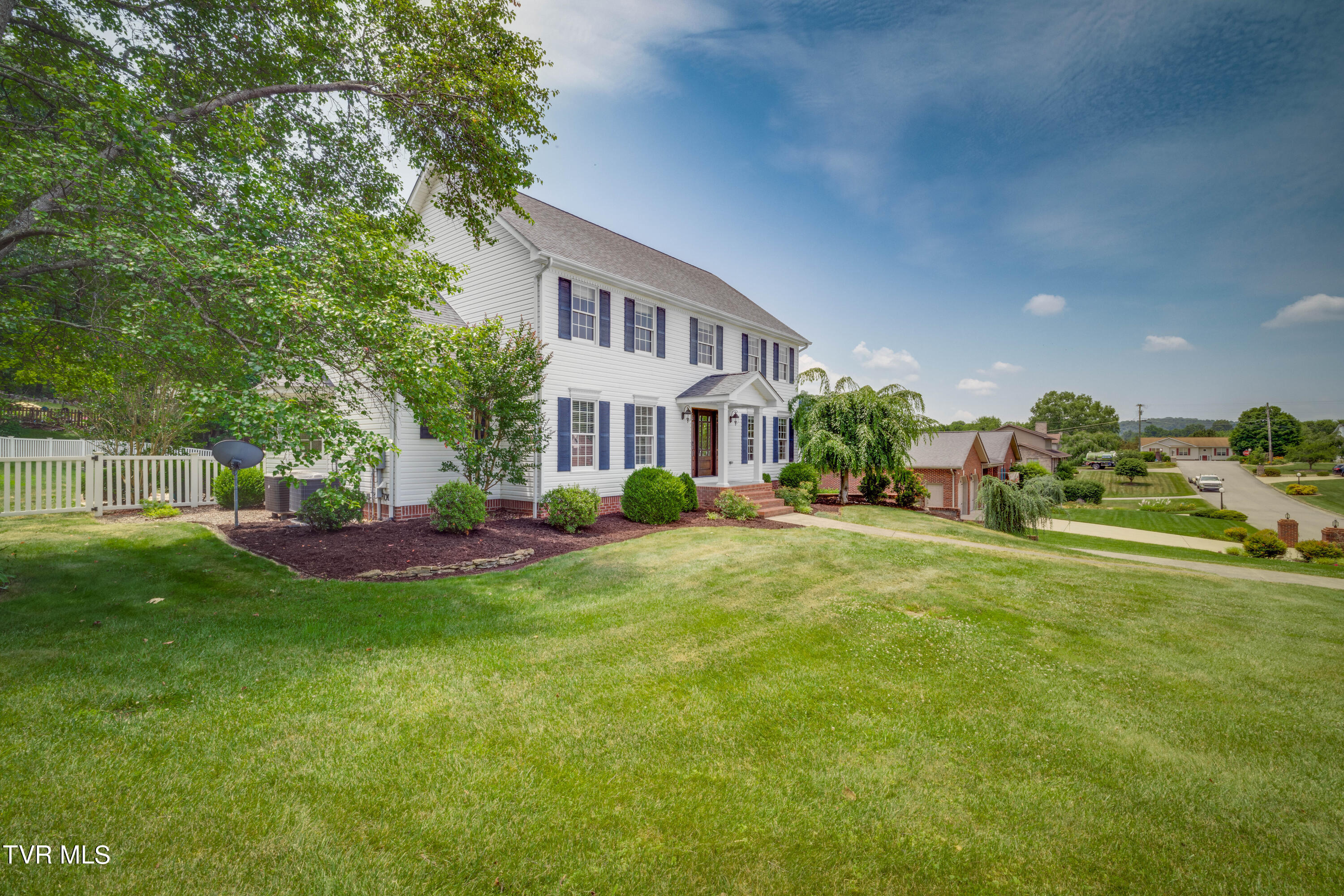 108 Pickens Court