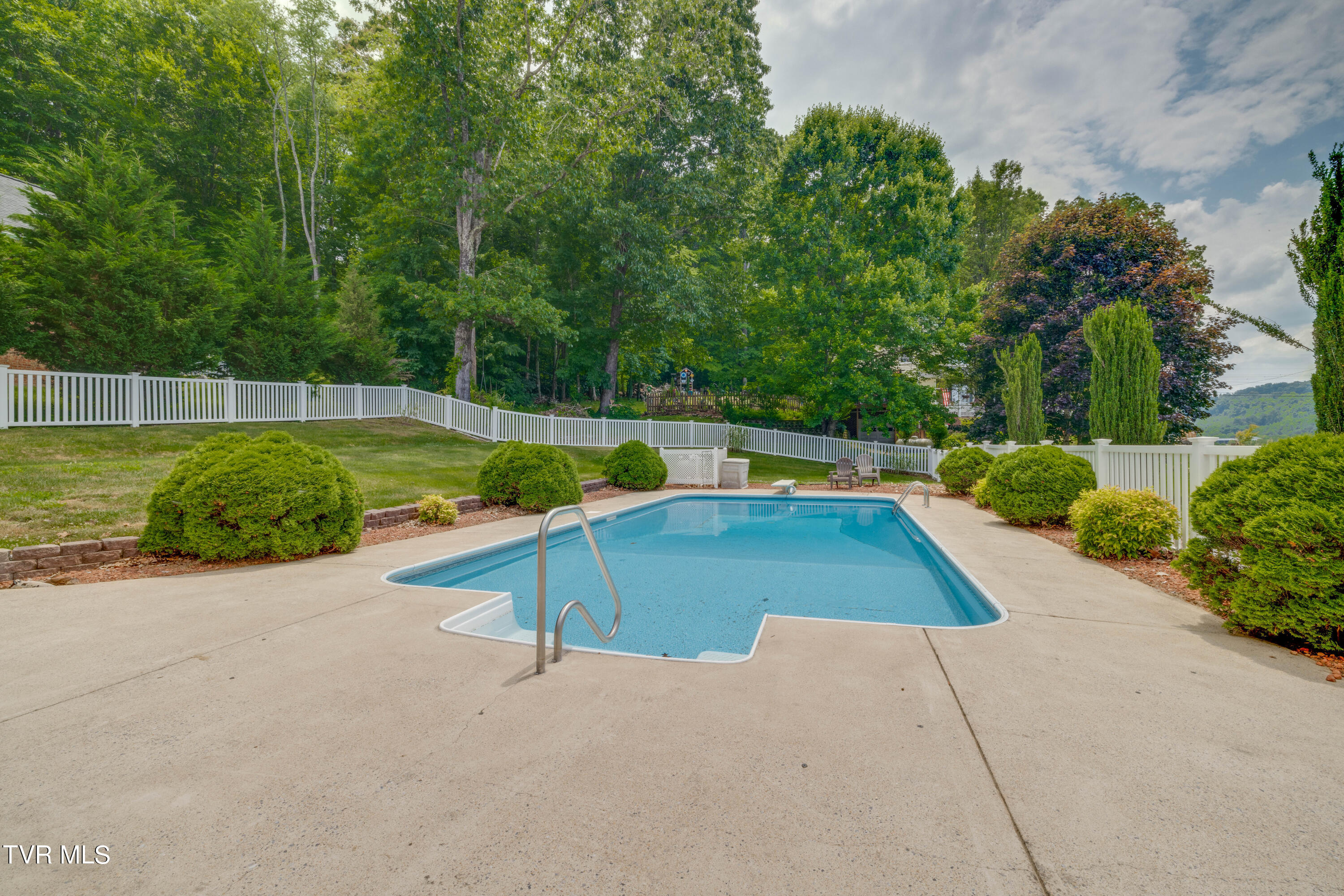 108 Pickens Court