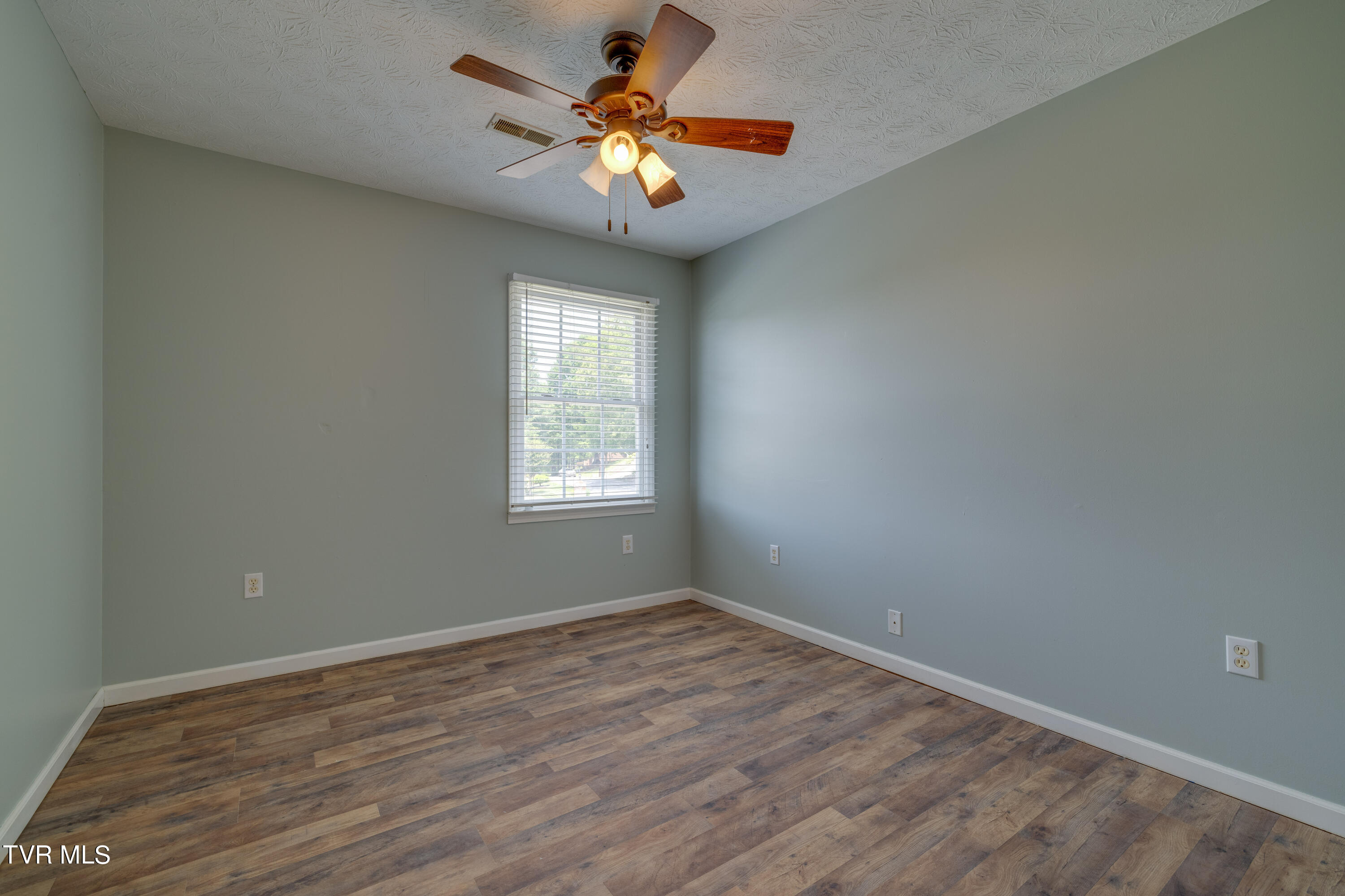108 Pickens Court