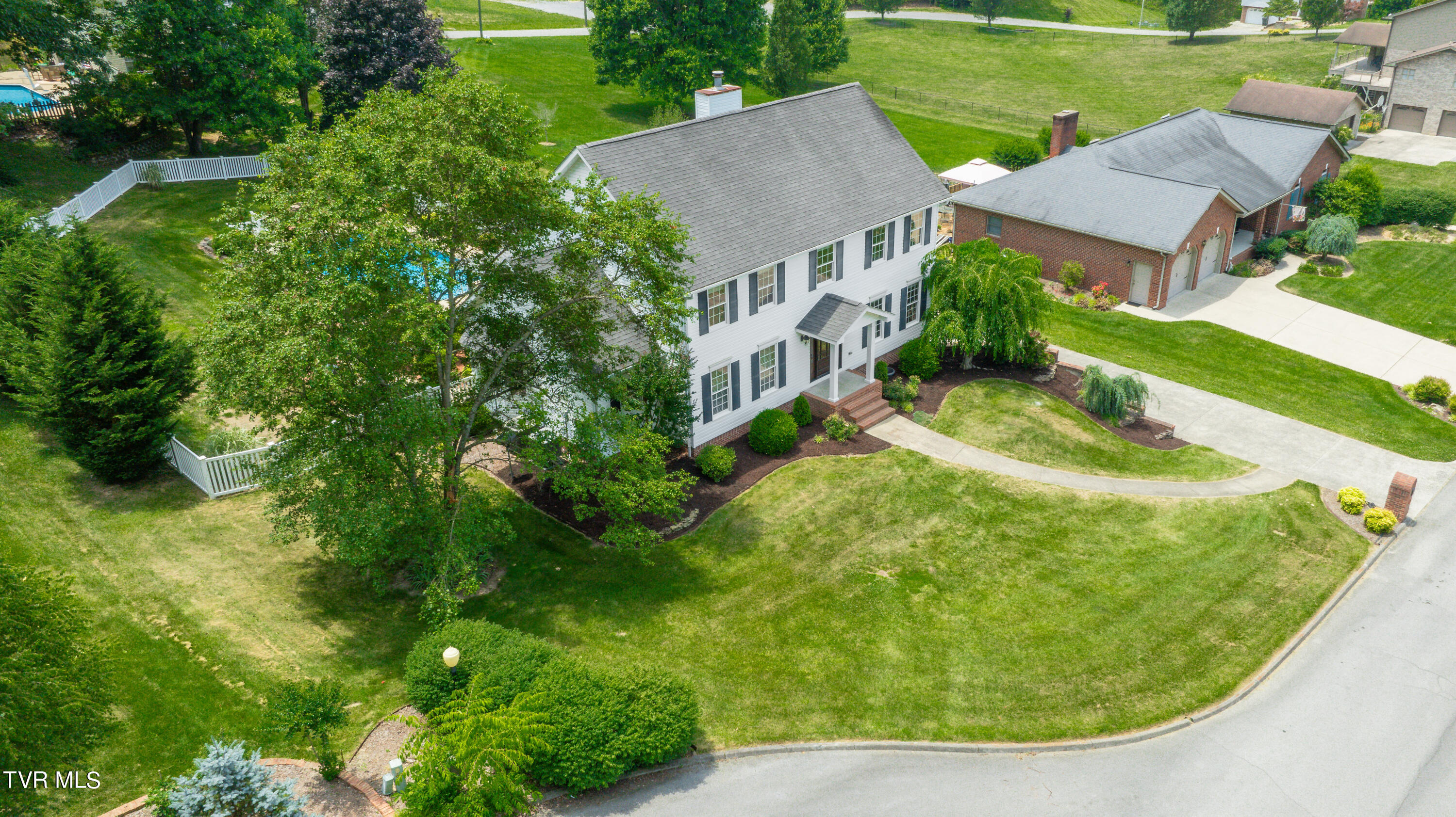 108 Pickens Court