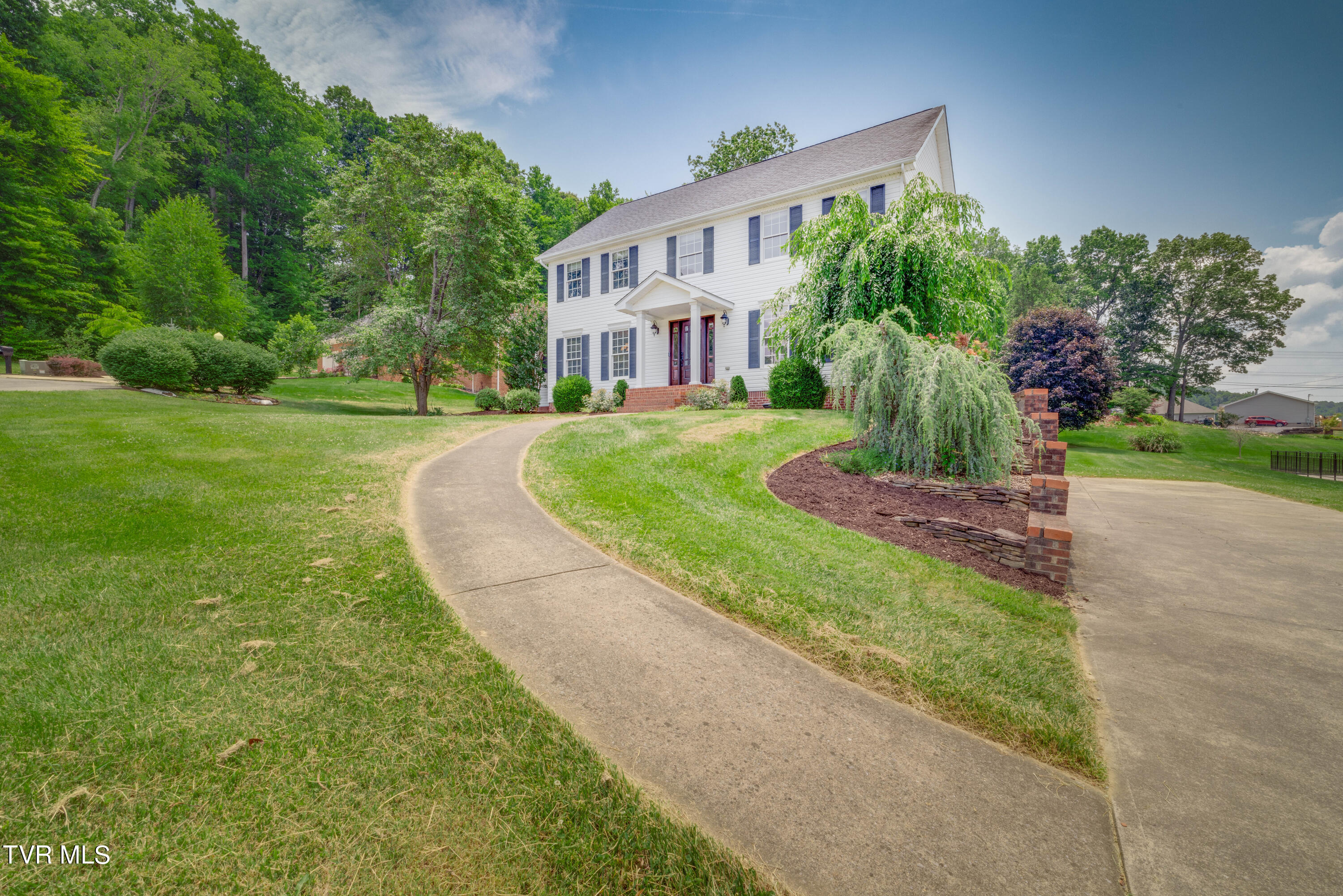 108 Pickens Court