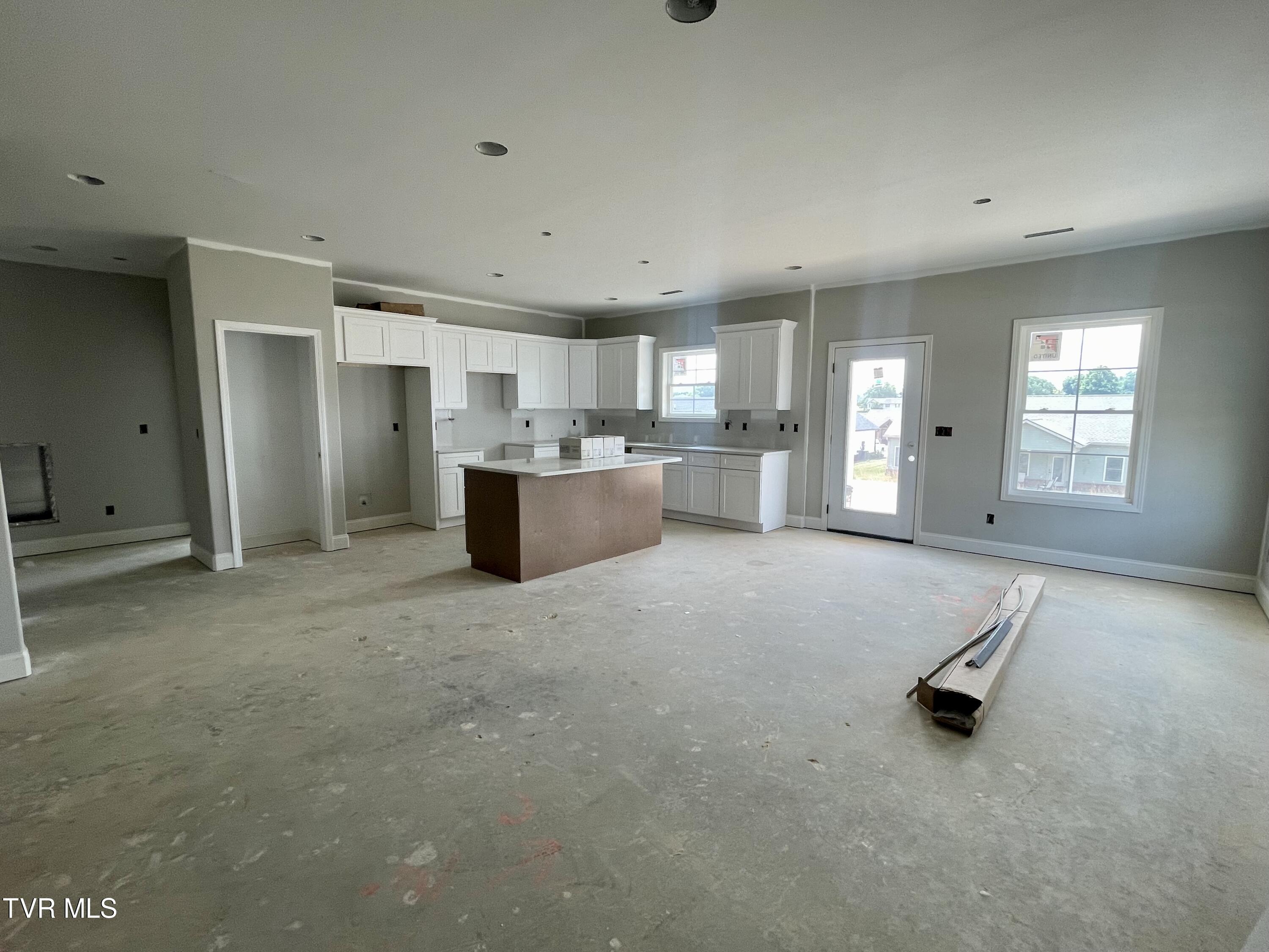 2042 Presley Crossing