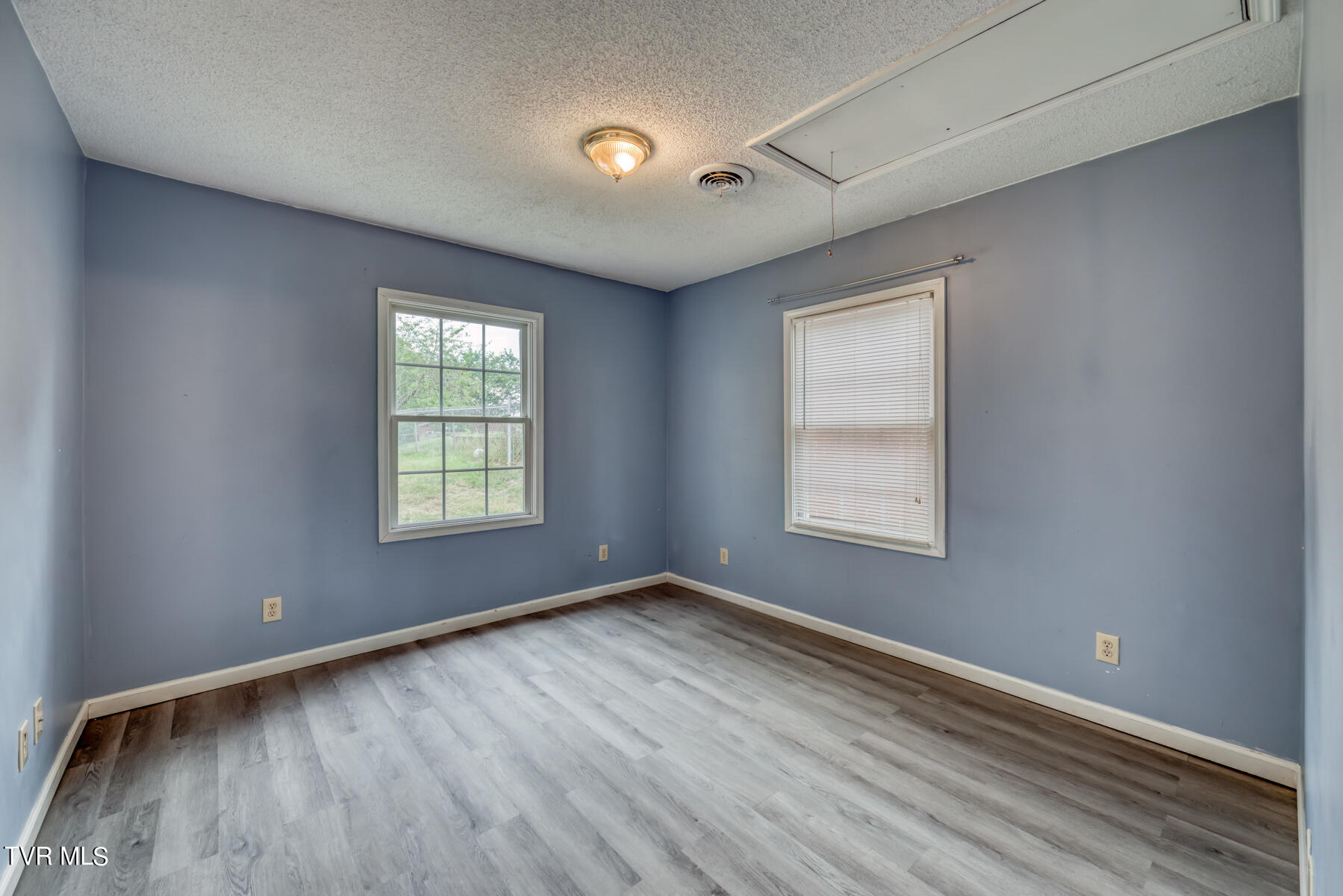 1428 Suncrest Drive