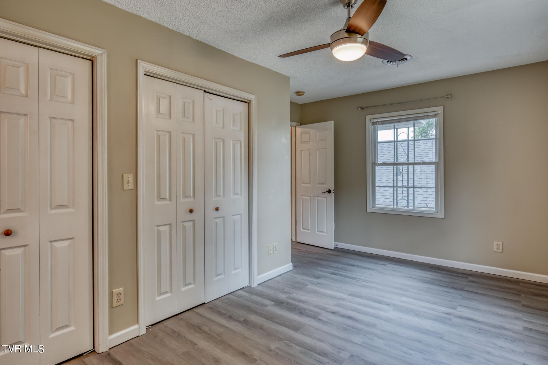 1428 Suncrest Drive