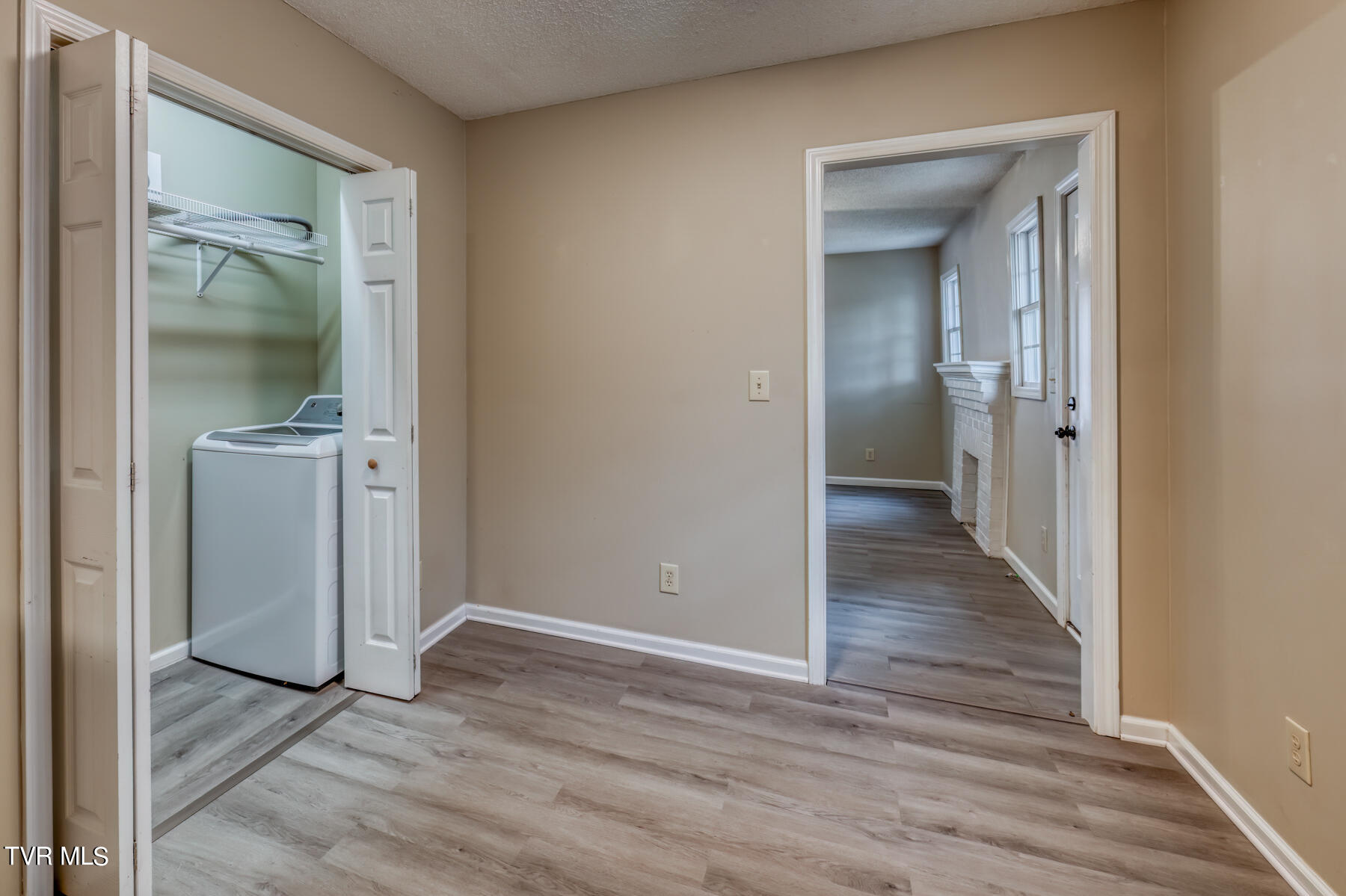 1428 Suncrest Drive