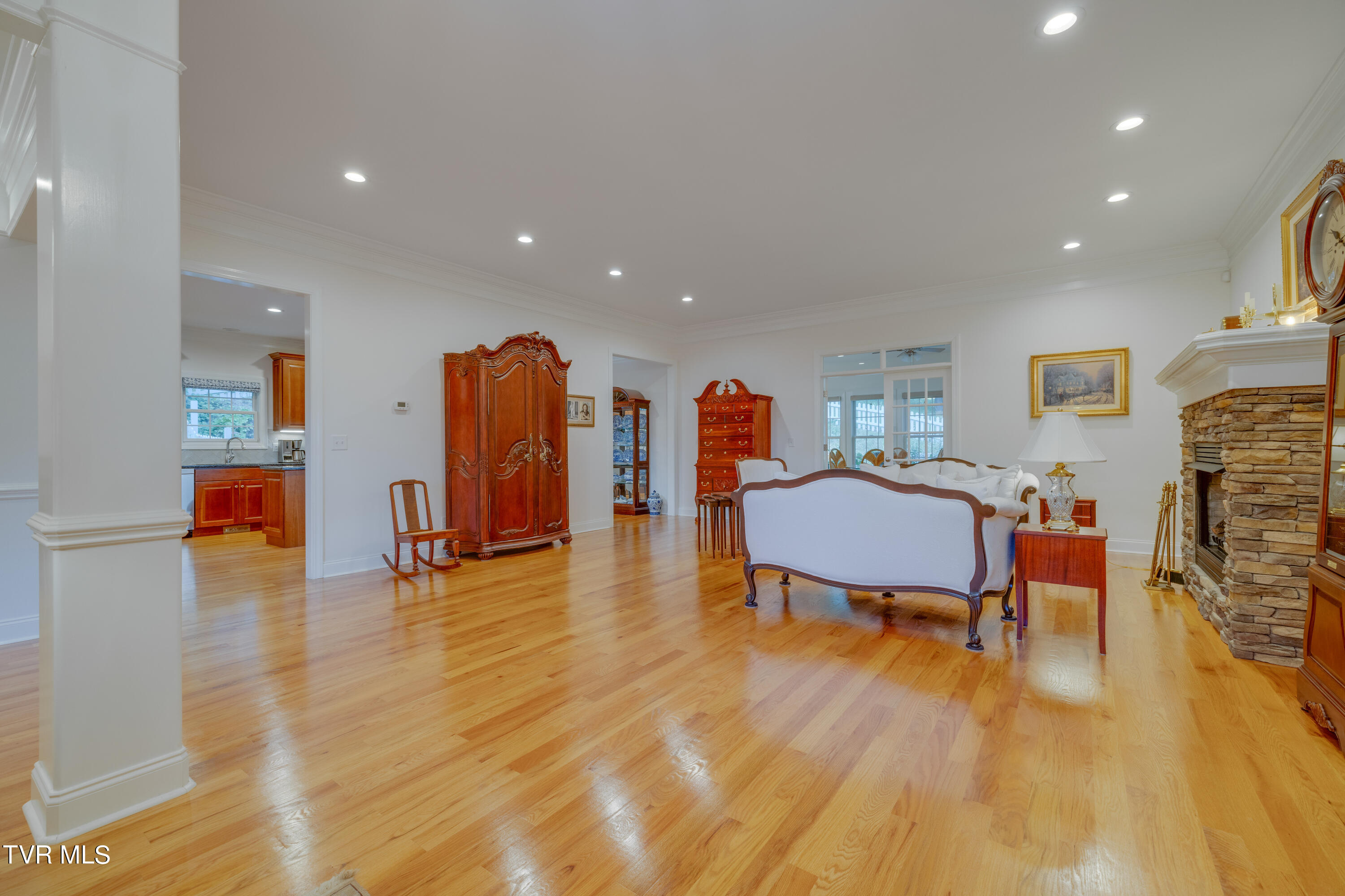 110 Pickens Court