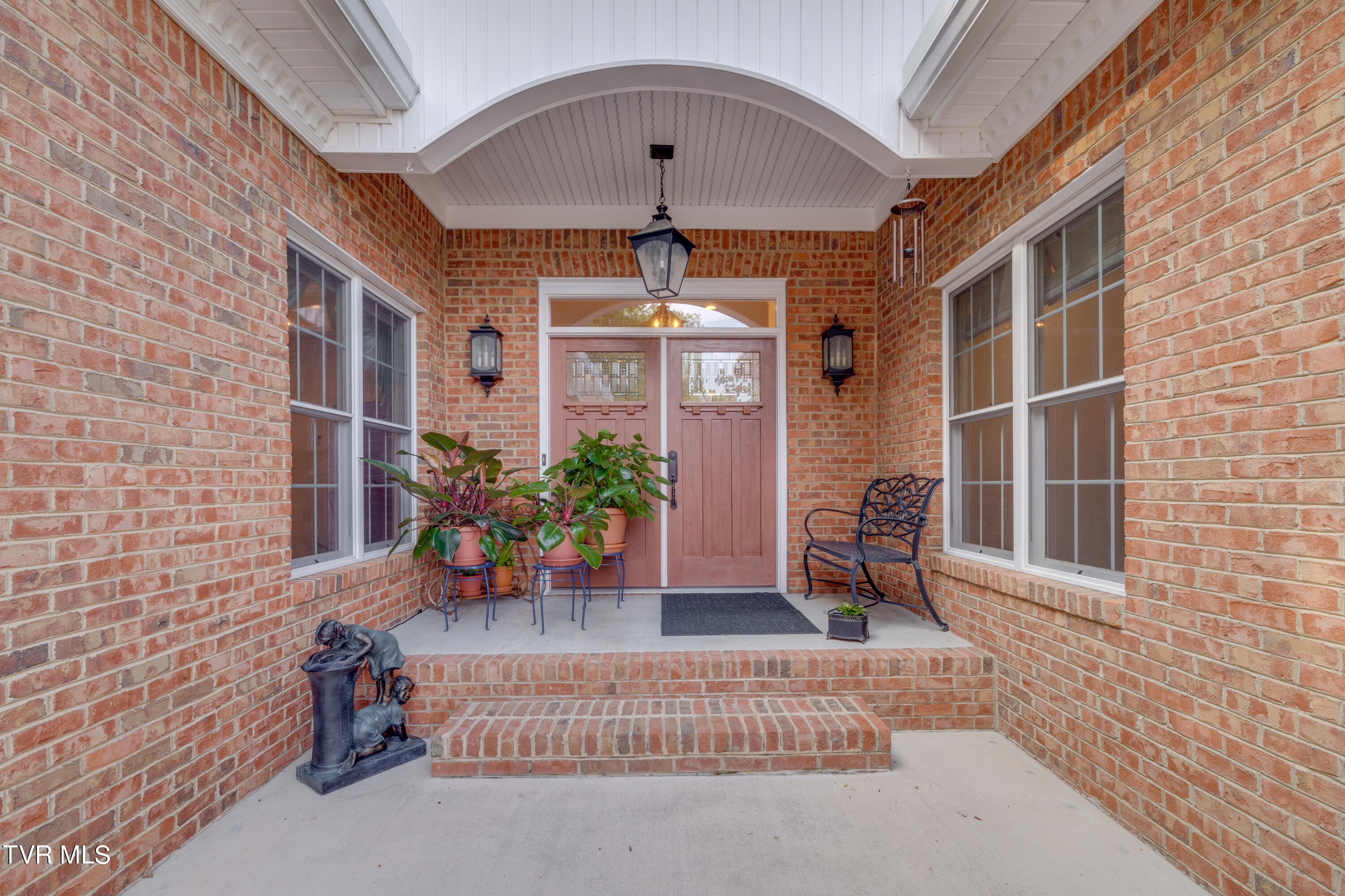 110 Pickens Court
