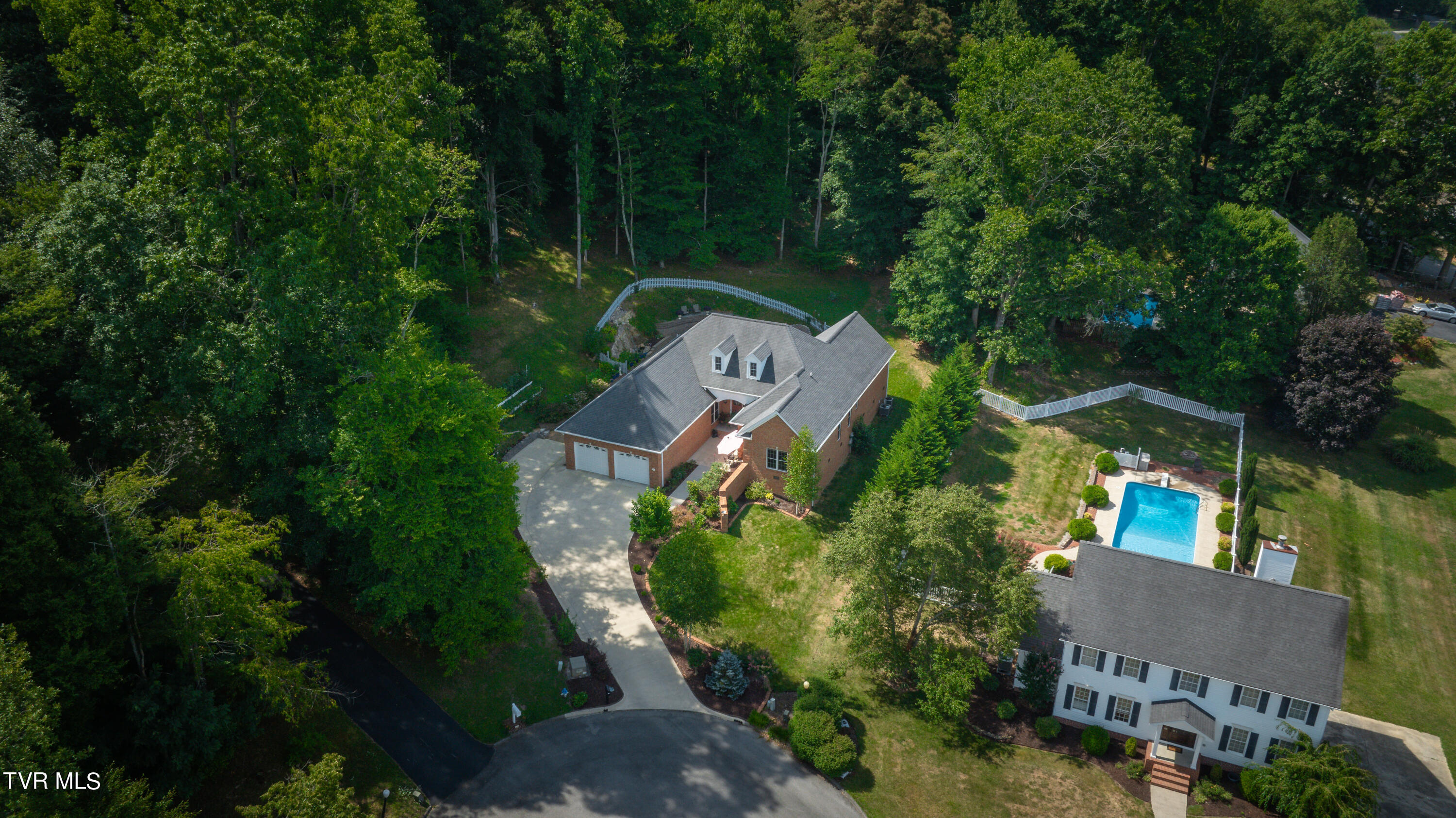 110 Pickens Court