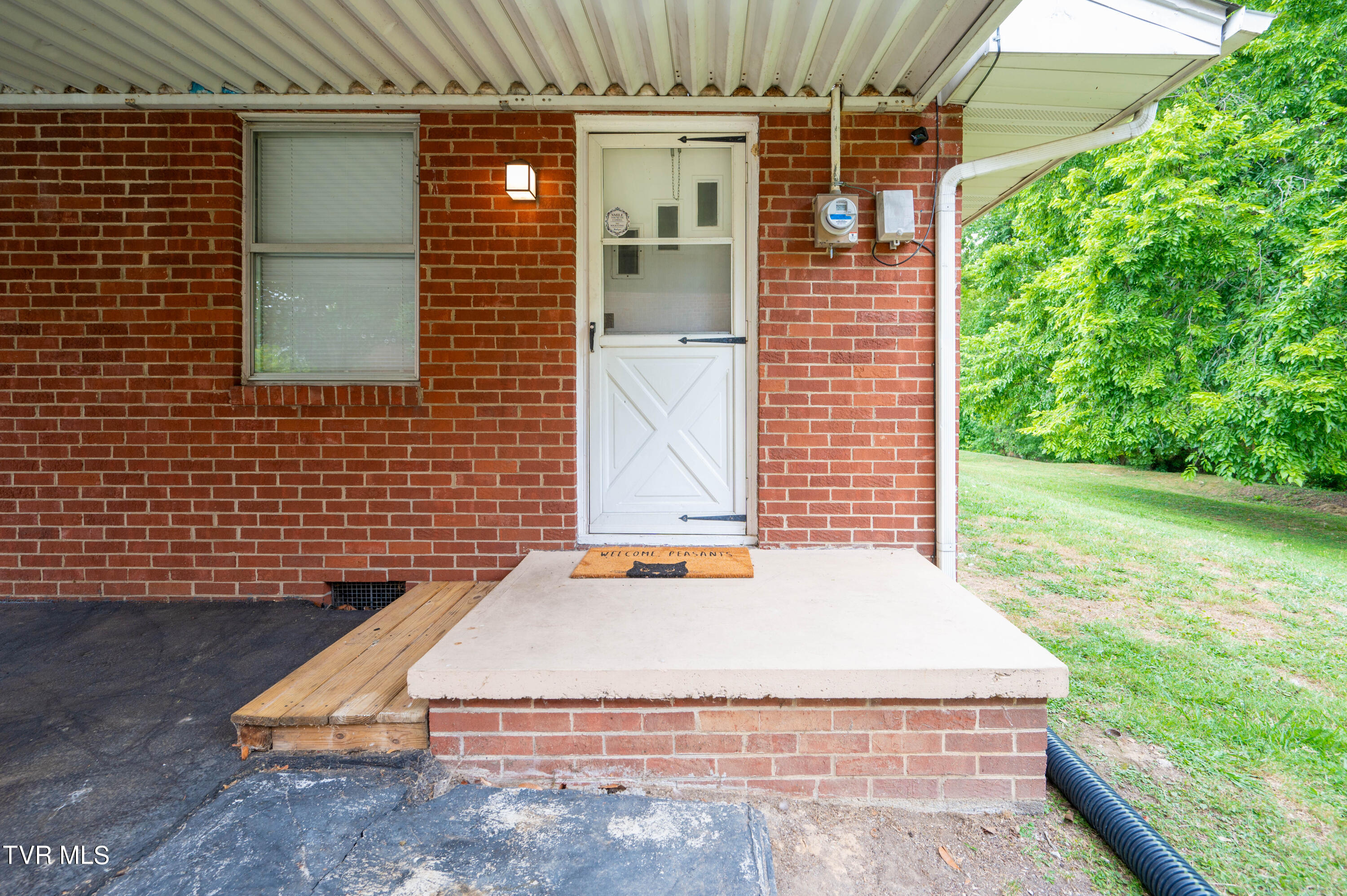 611 Lovedale Drive