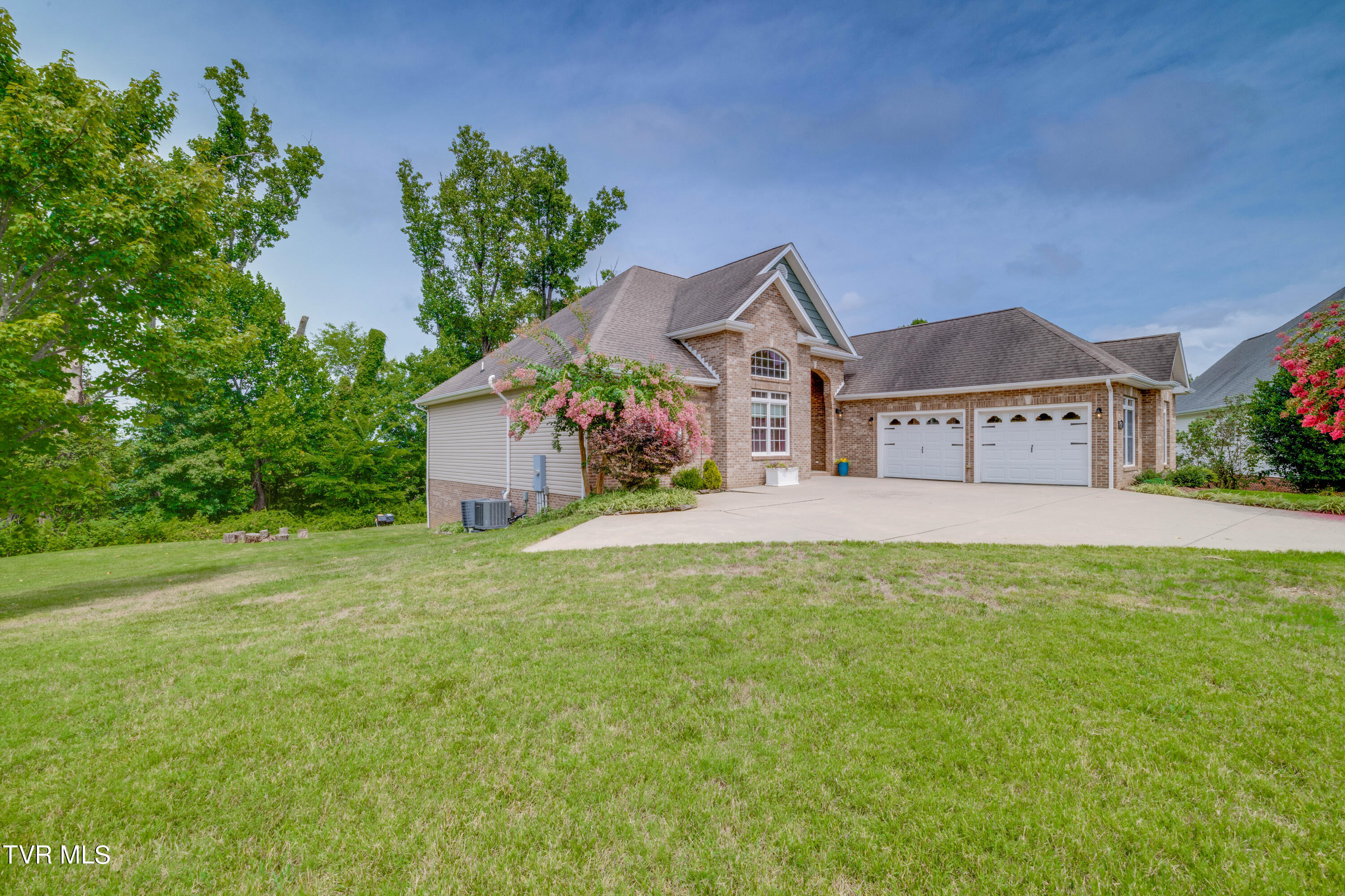 308 Michaels Ridge Boulevard