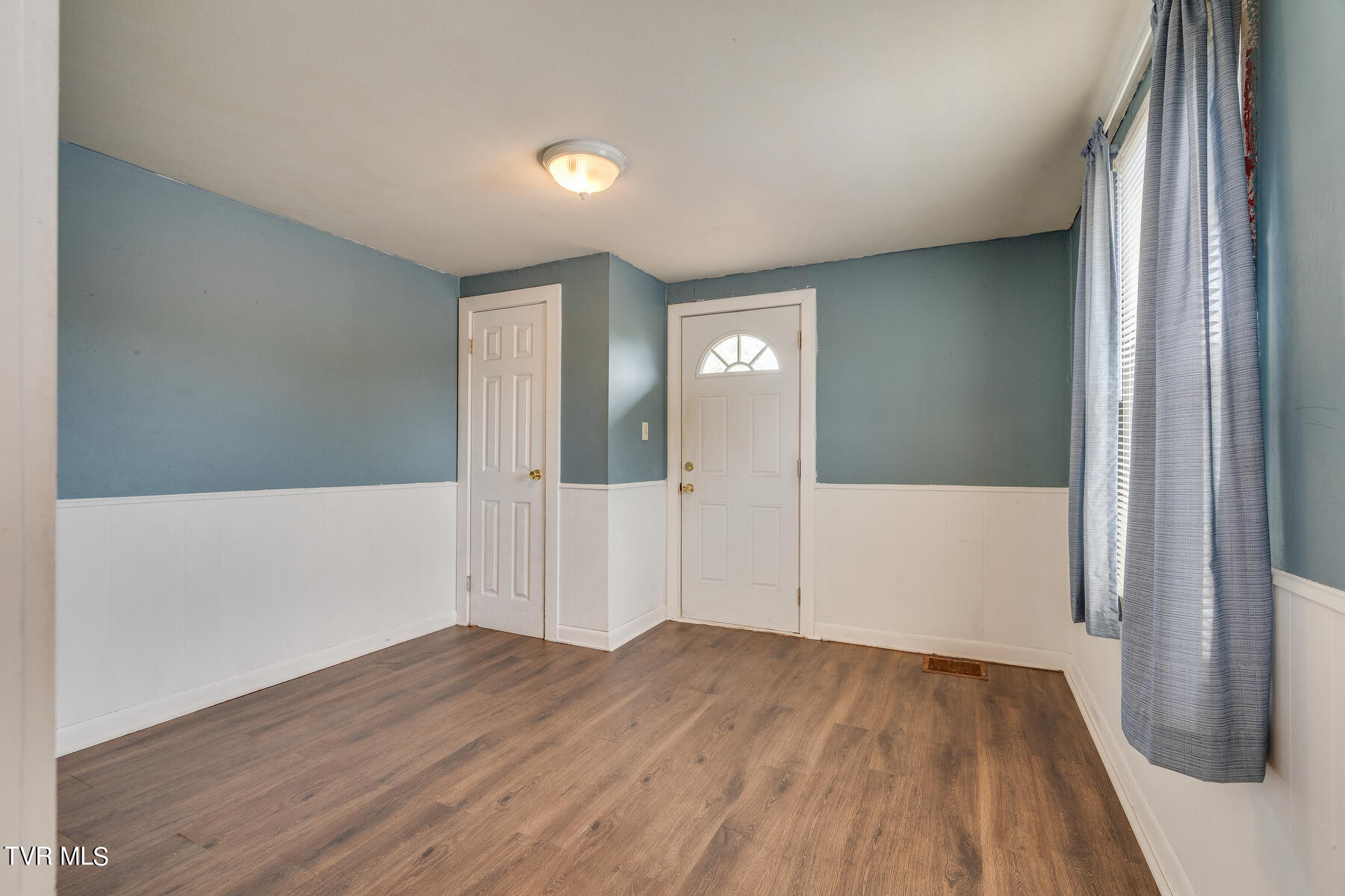 308 Highview Avenue