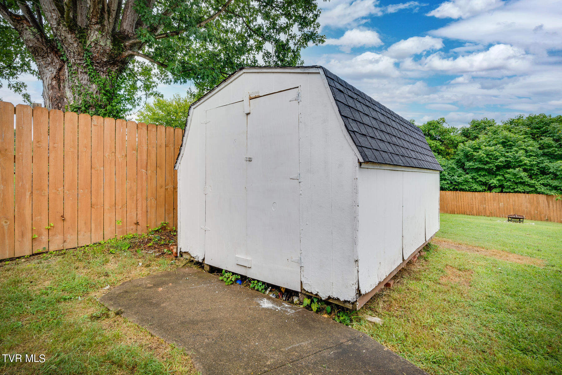 308 Highview Avenue