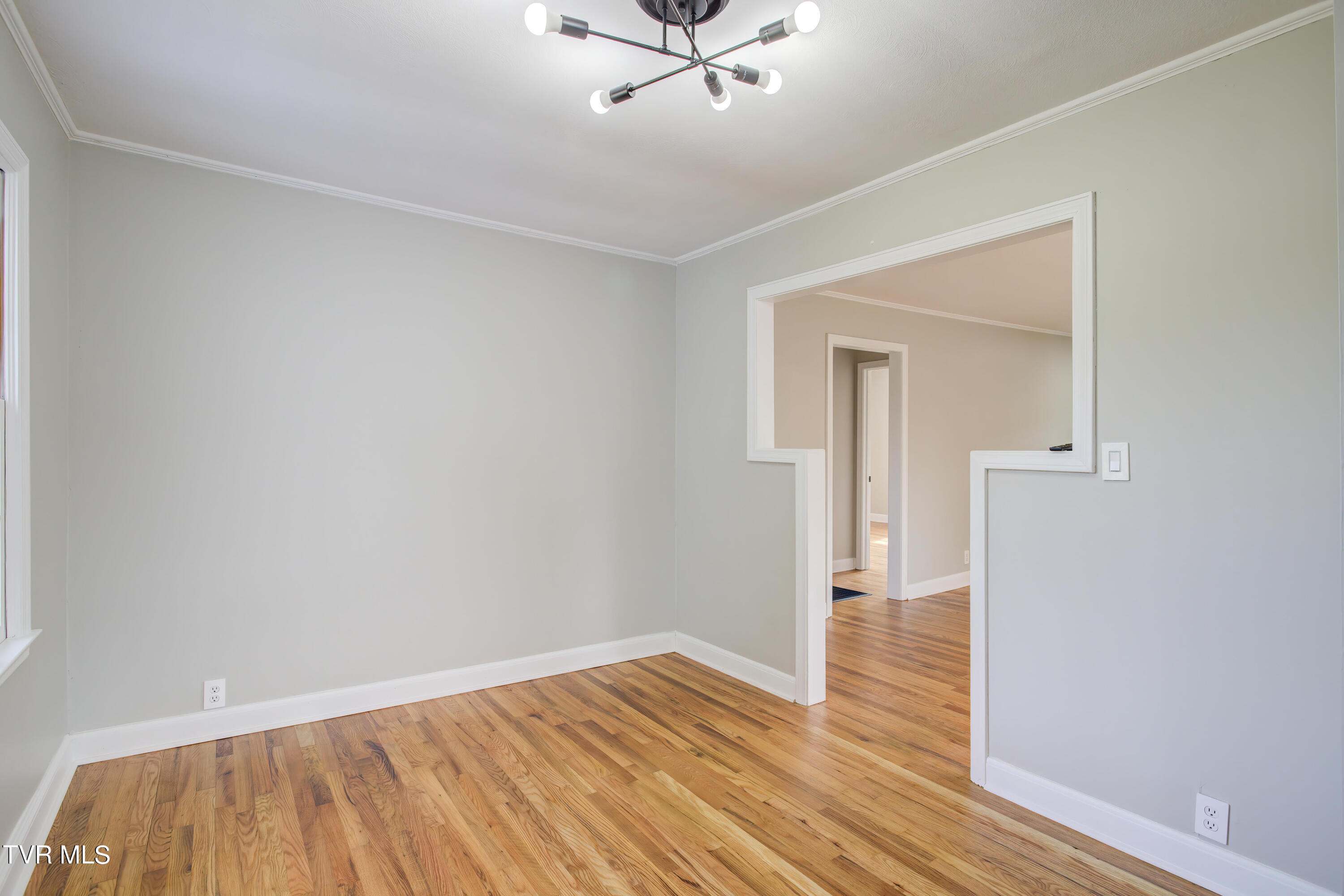 303 Bettie Street