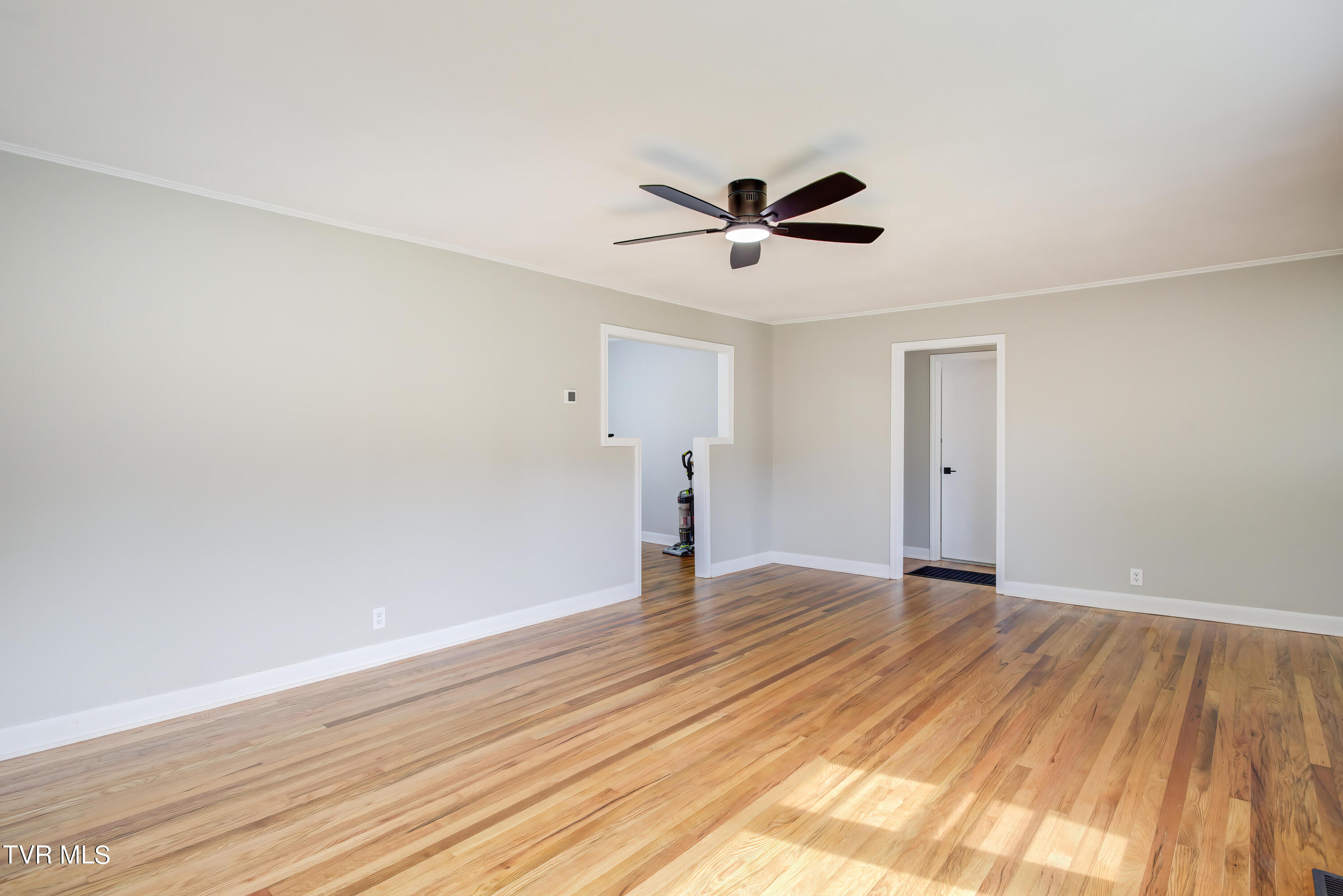 303 Bettie Street