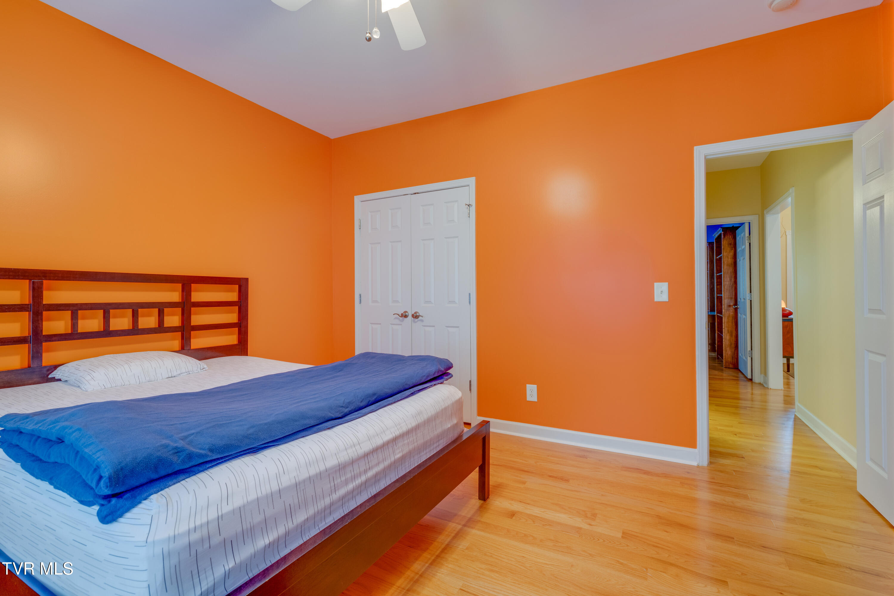 212 Emerald Chase Circle