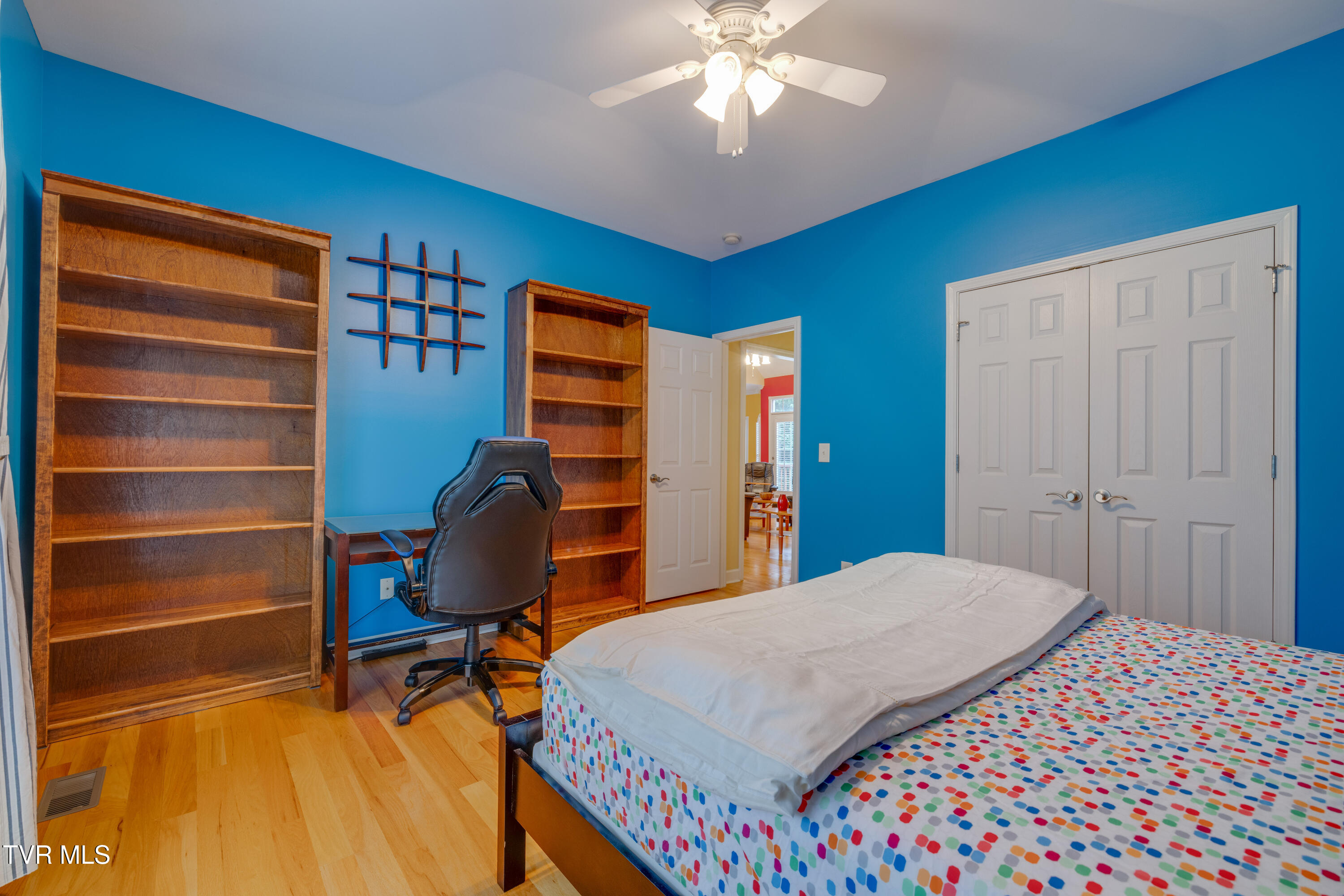 212 Emerald Chase Circle