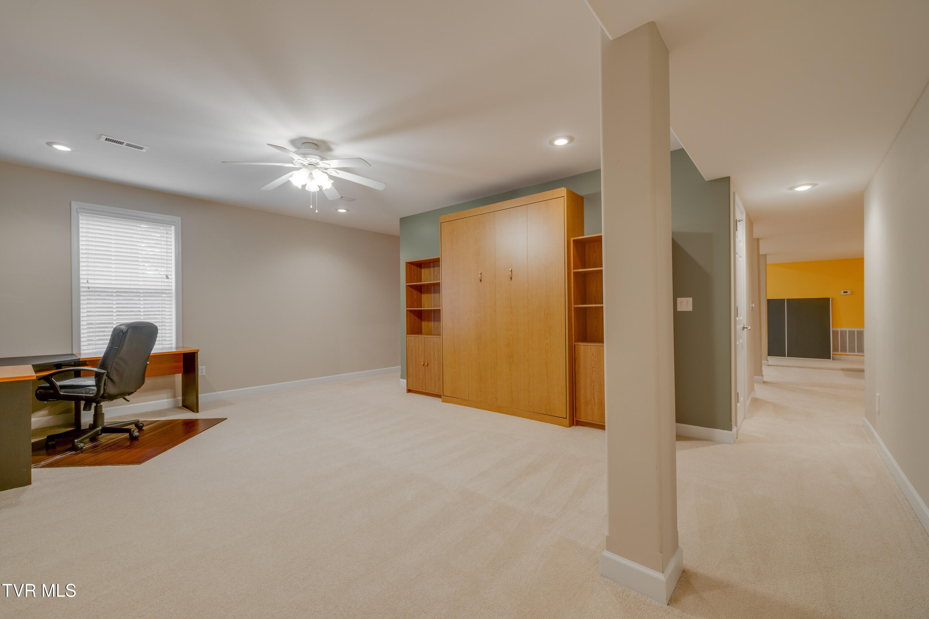 212 Emerald Chase Circle