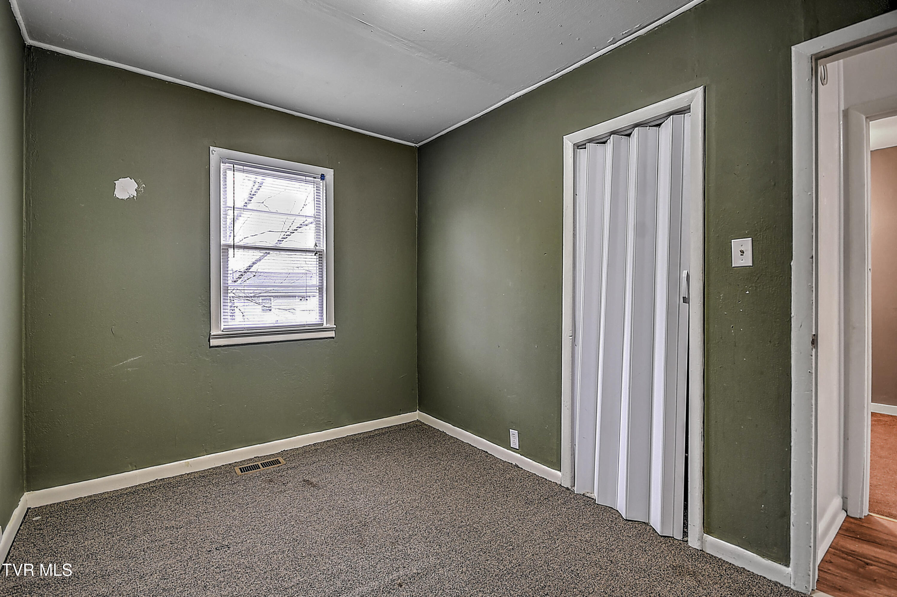 2033 Burke Drive