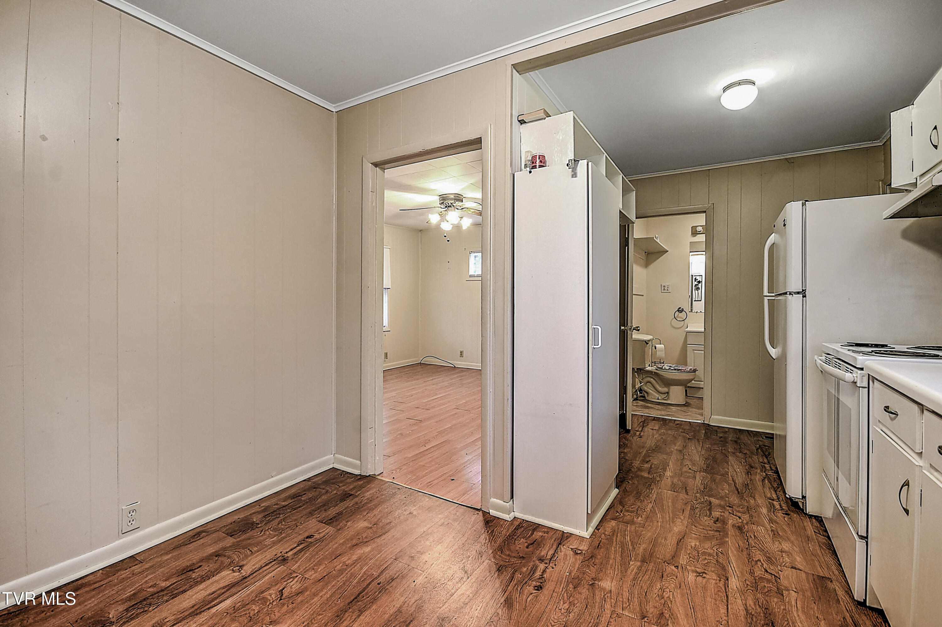 2033 Burke Drive