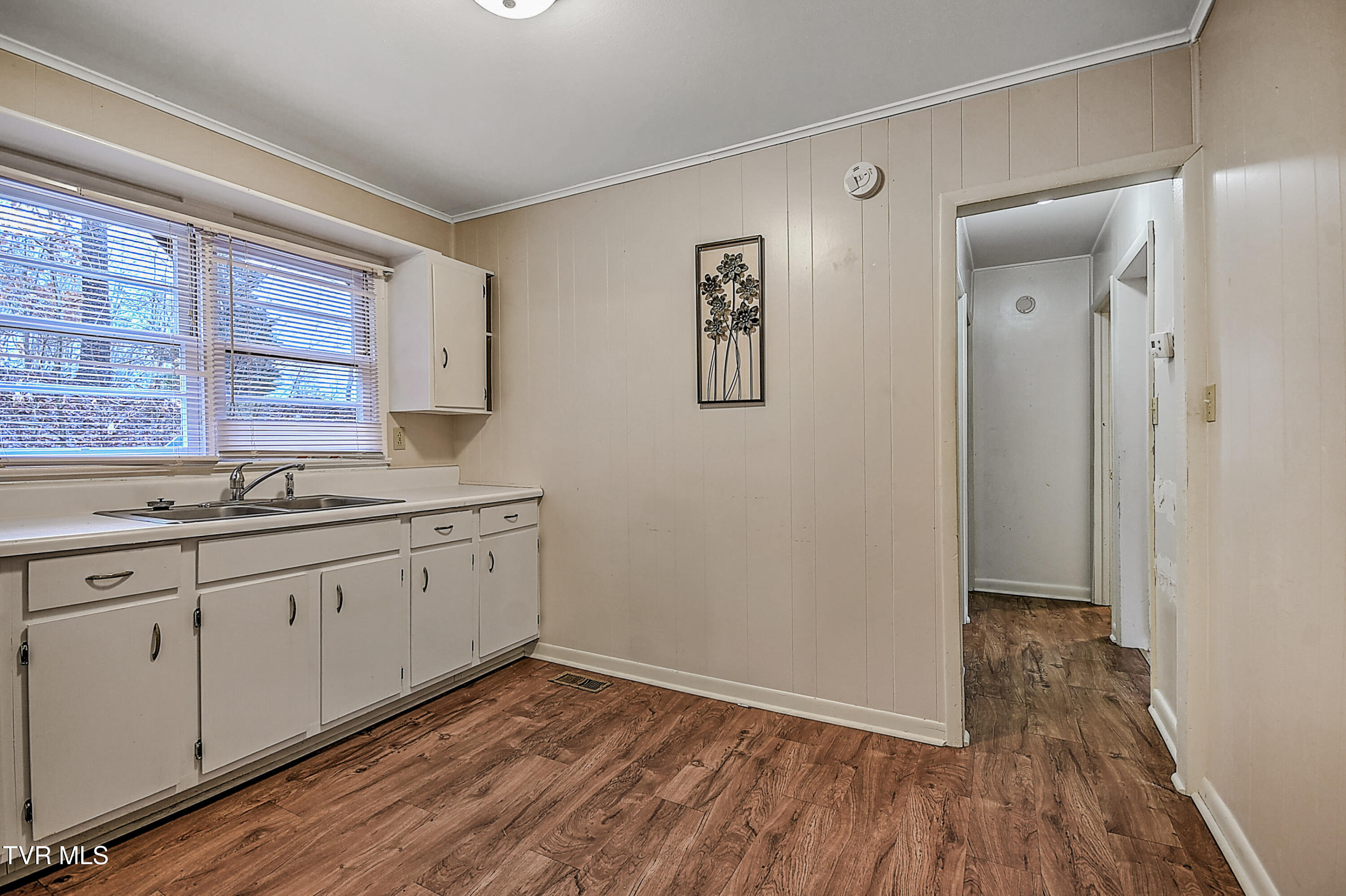 2033 Burke Drive
