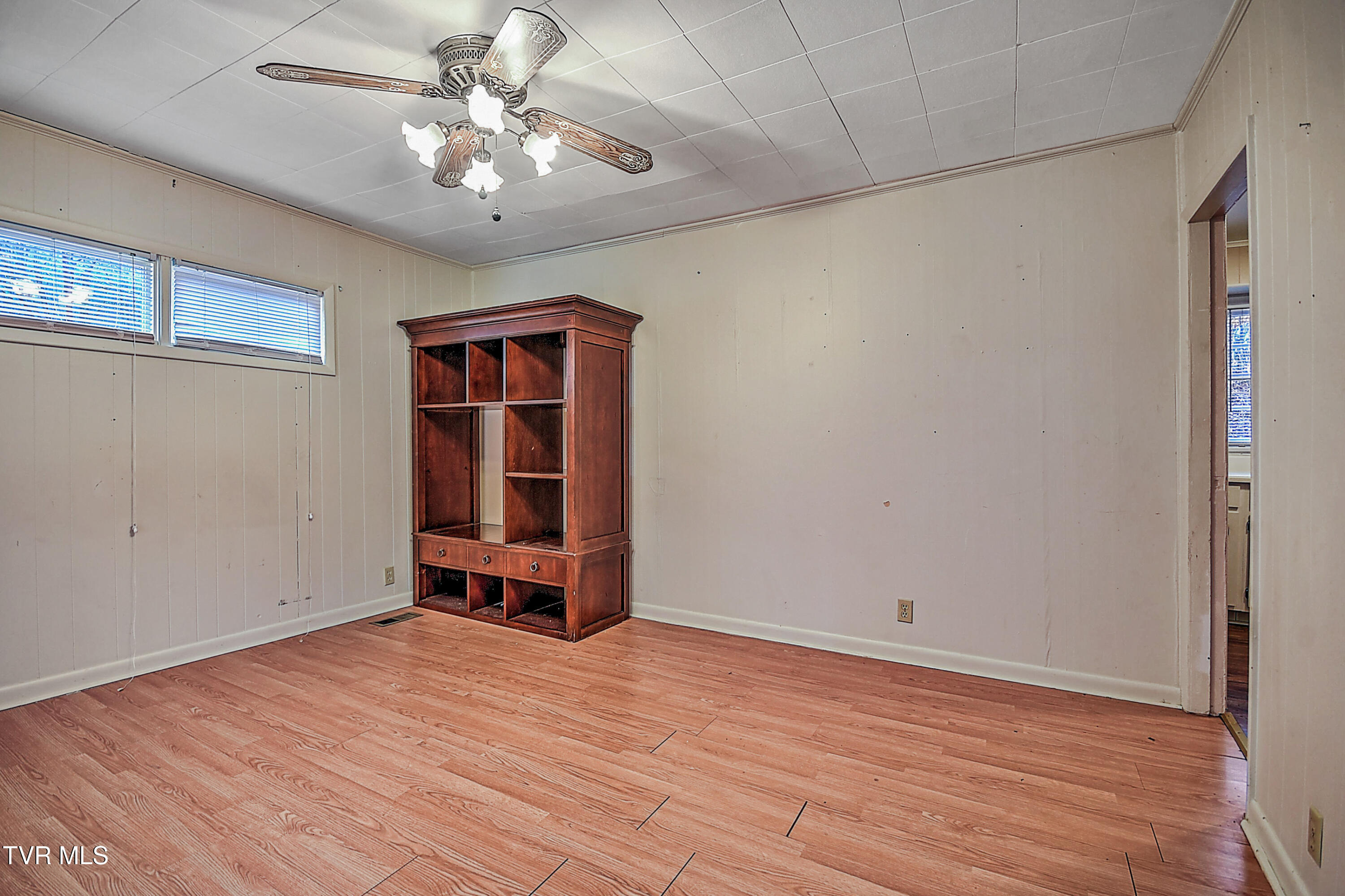 2033 Burke Drive