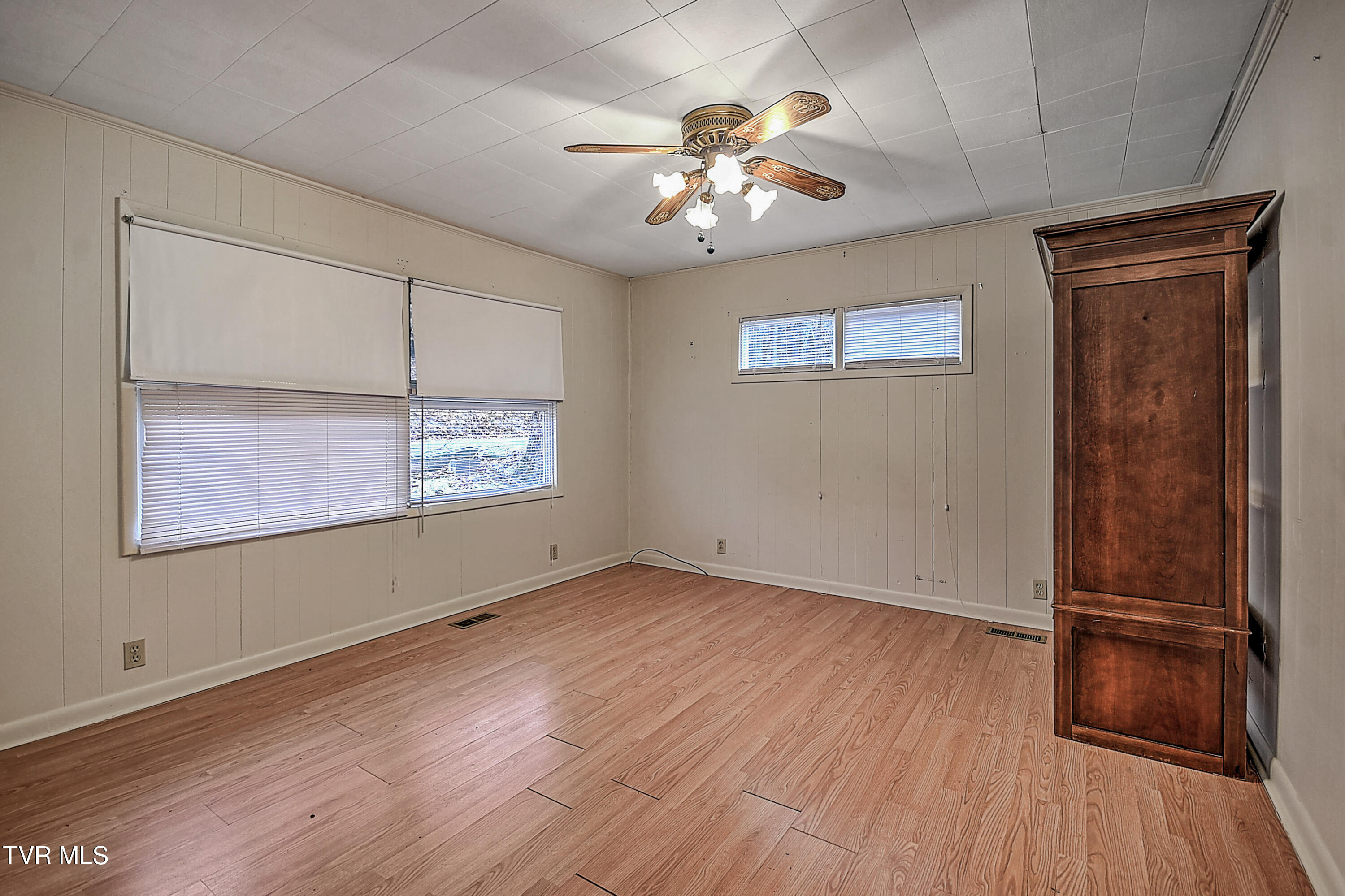 2033 Burke Drive