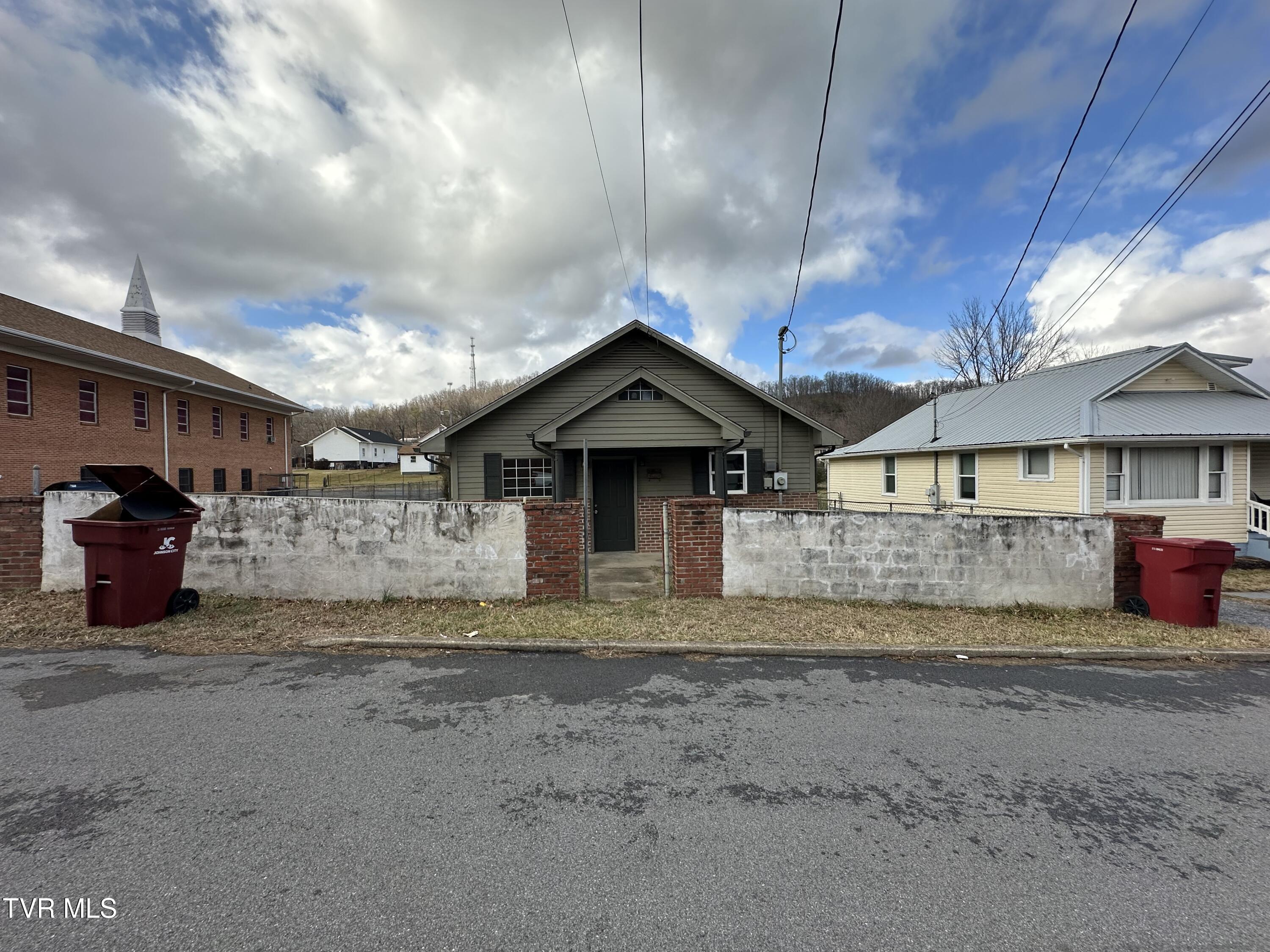 505 Cranberry Street