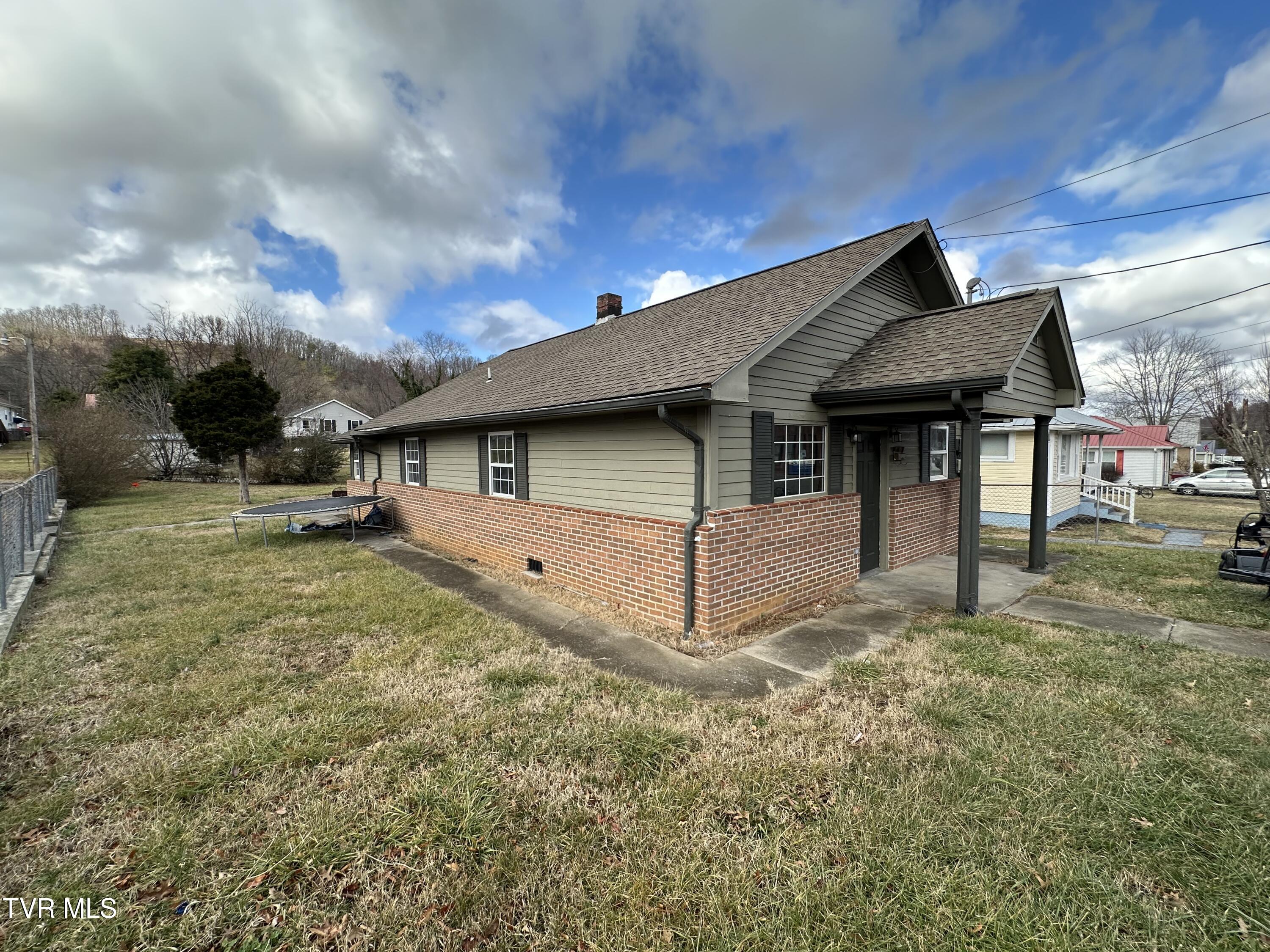 505 Cranberry Street