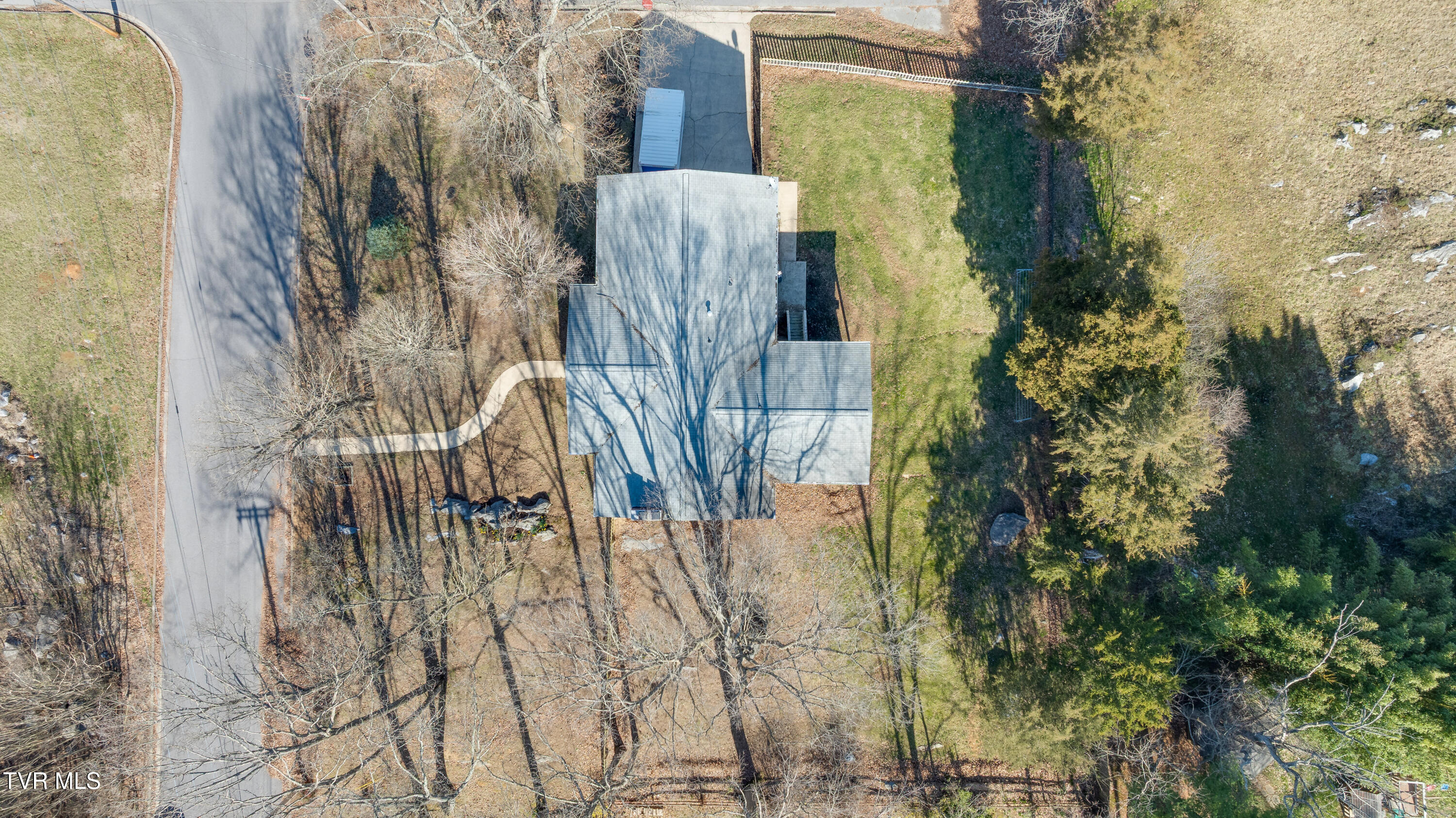 2502 Rambling Road