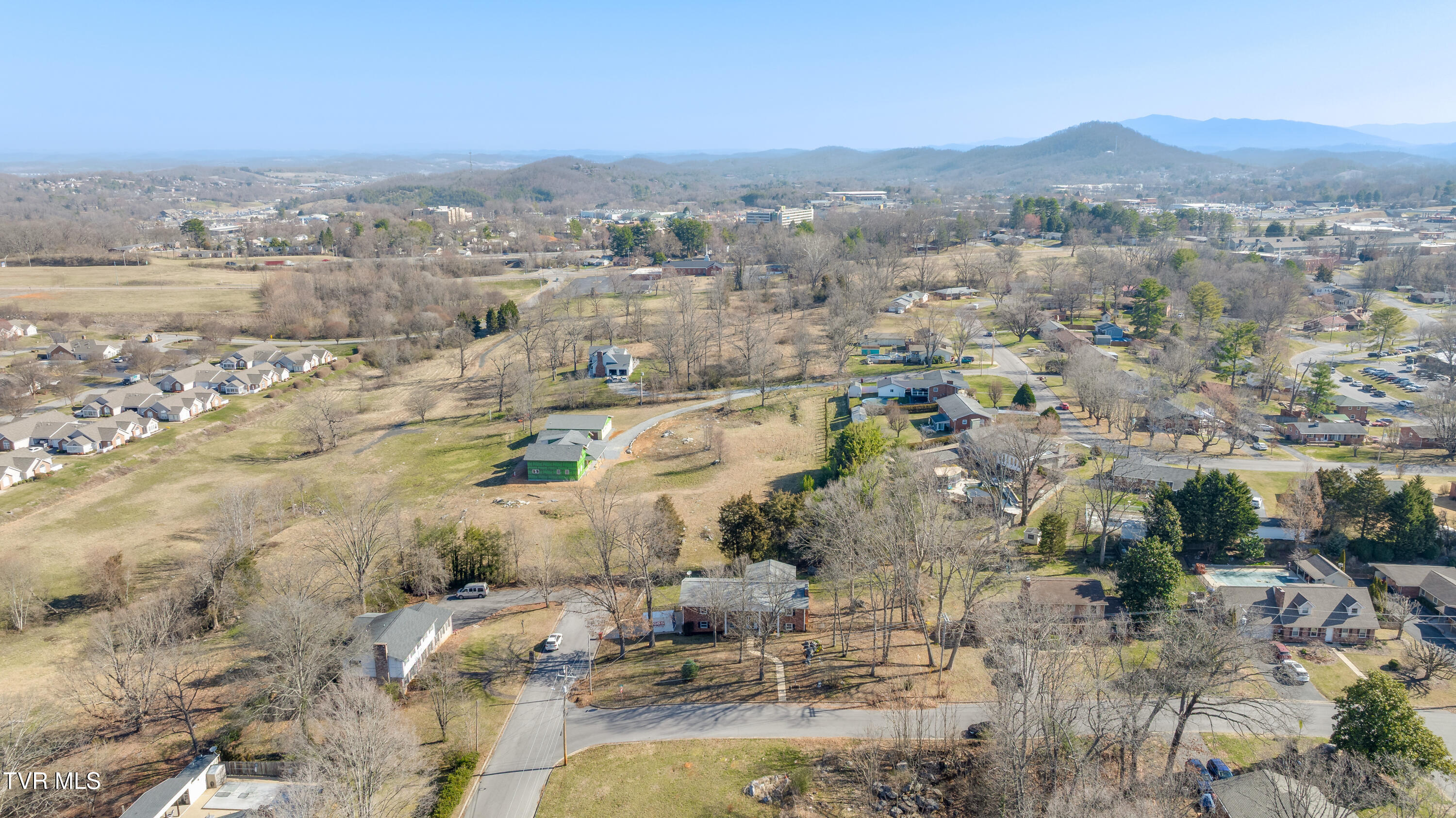 2502 Rambling Road