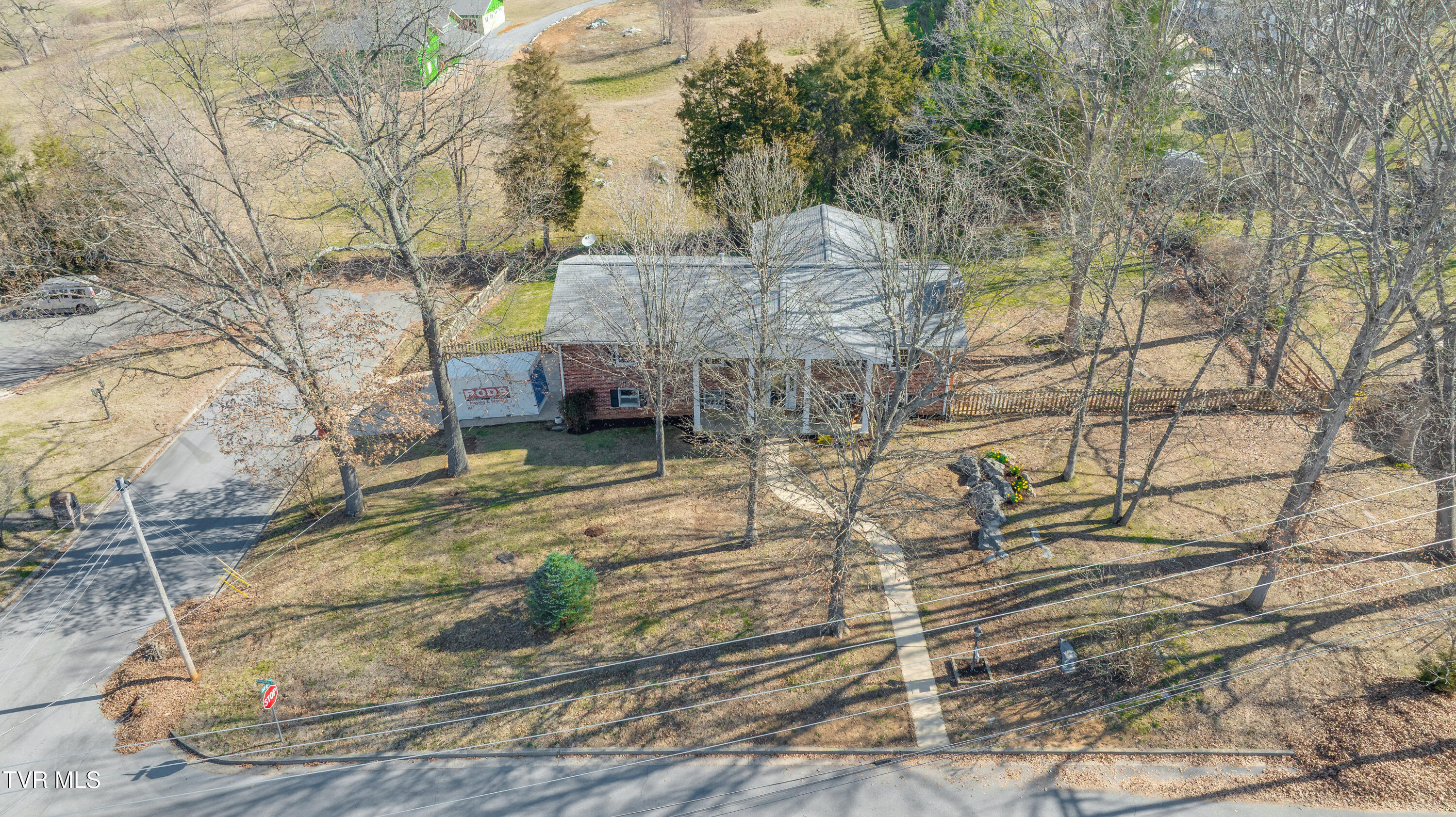 2502 Rambling Road