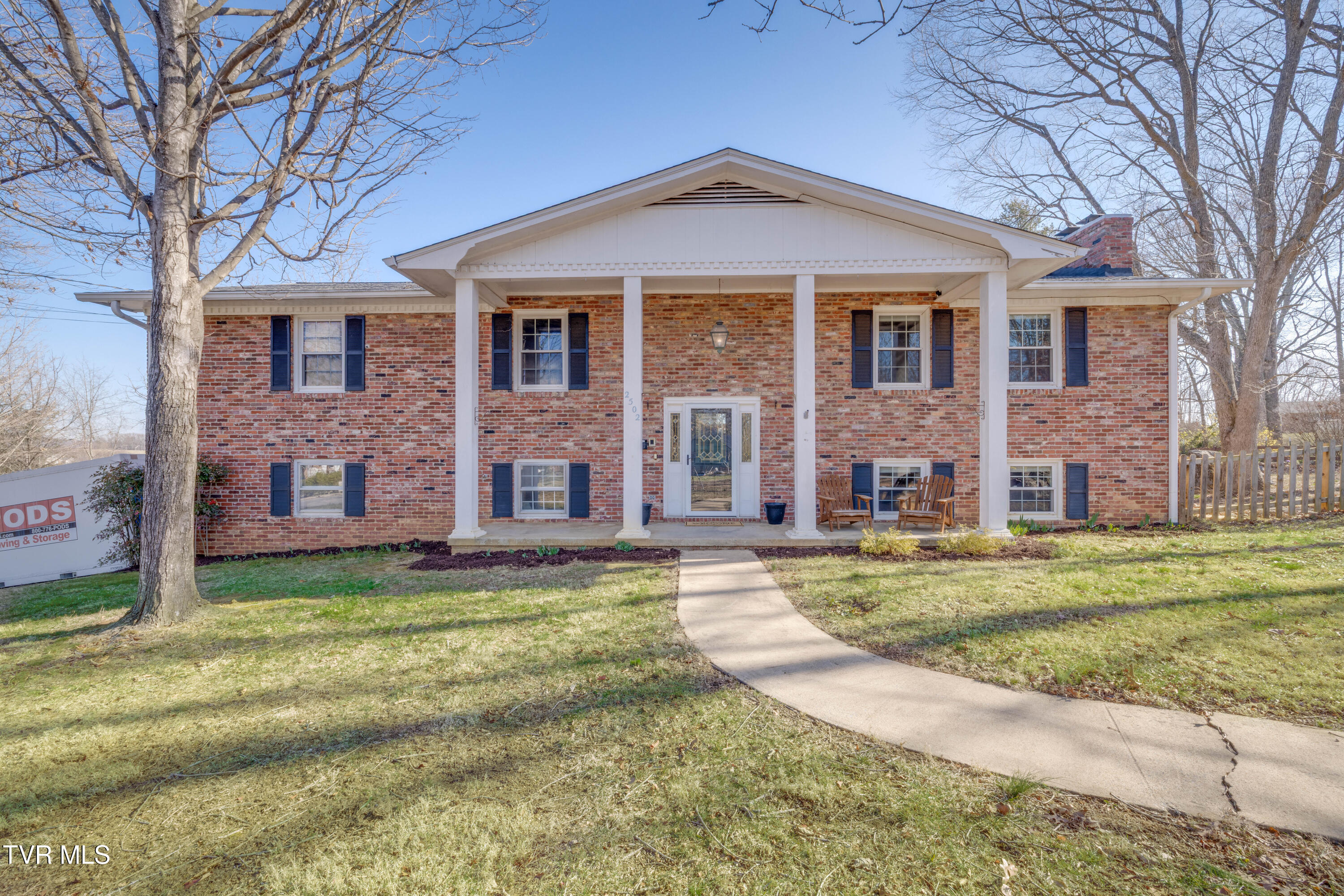2502 Rambling Road