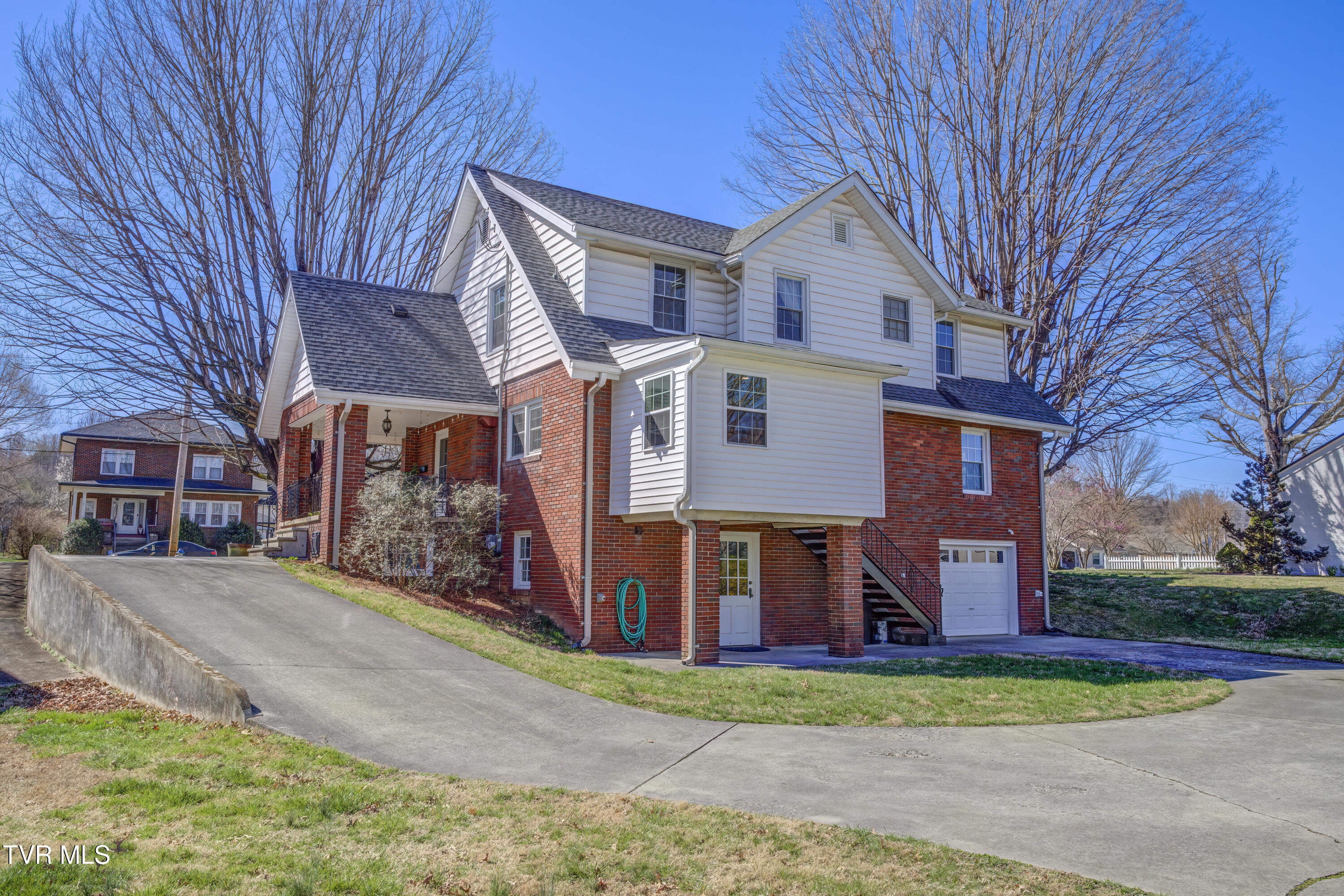 215 West F Street