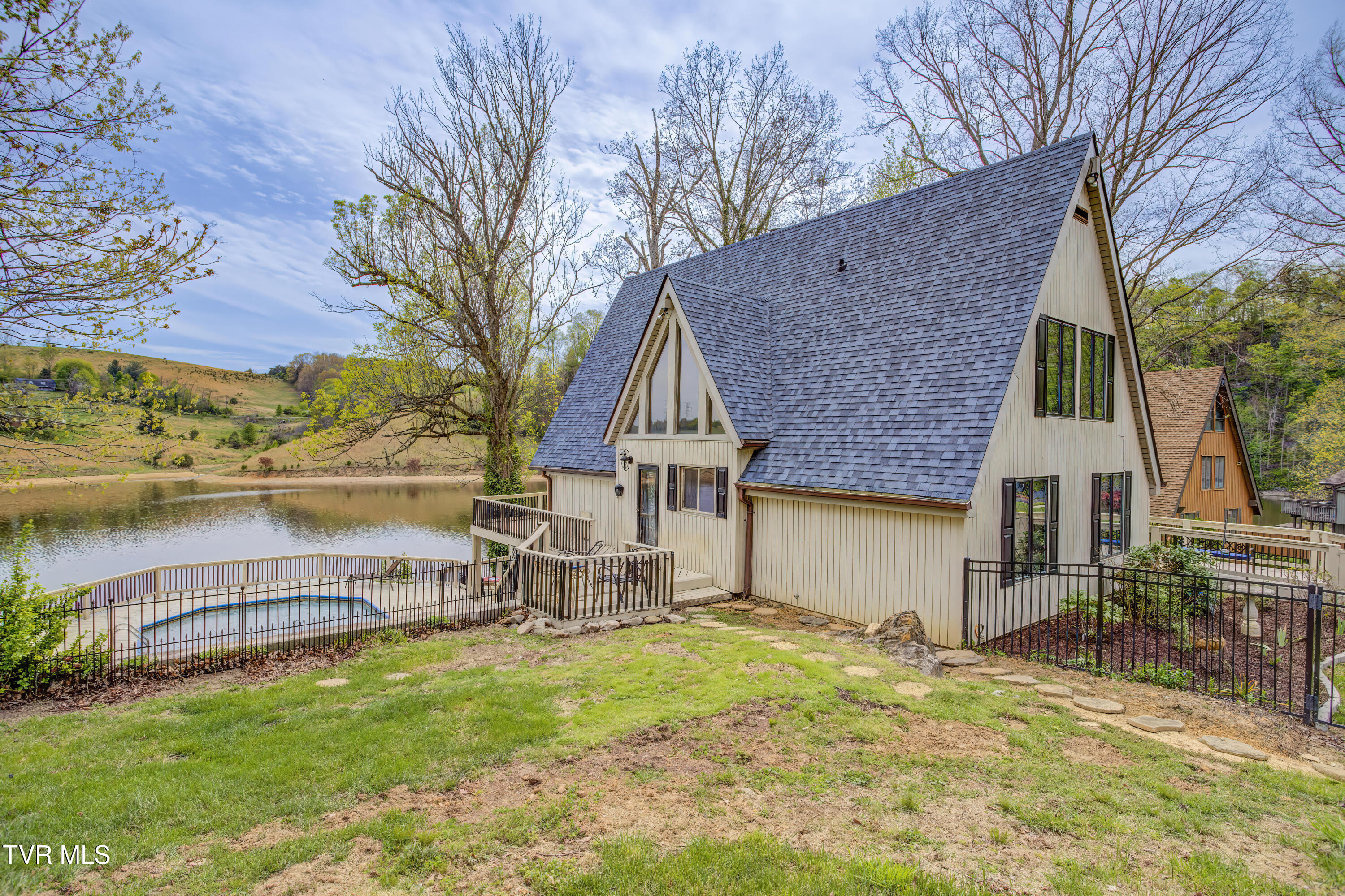 360 Boone Lake Circle