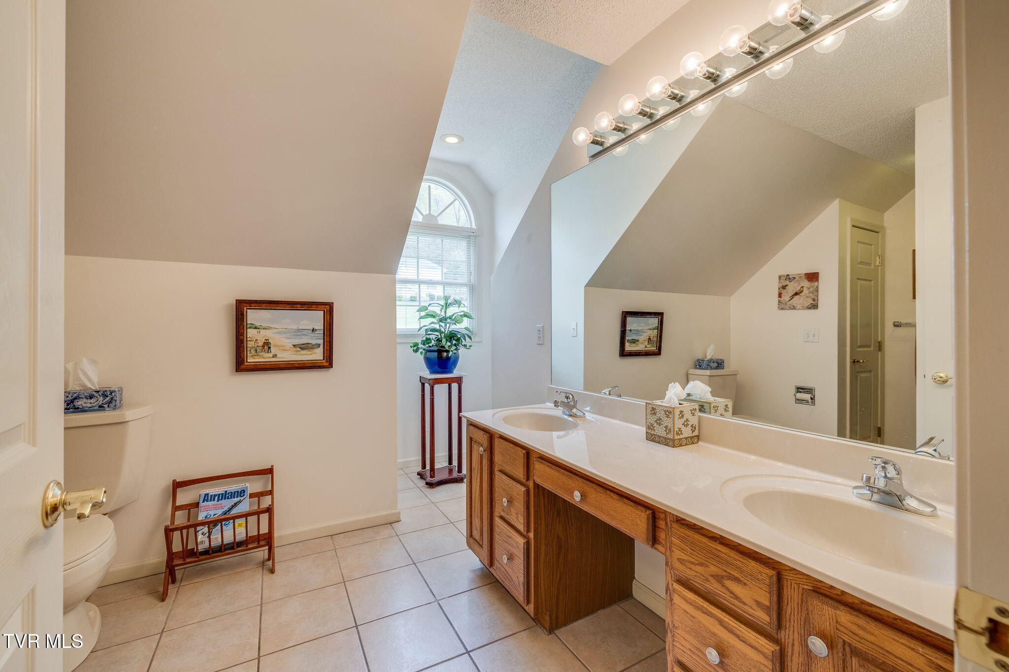 220 Regency Drive