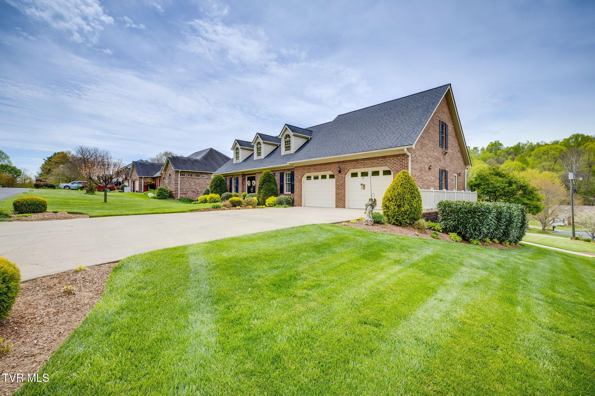 220 Regency Drive