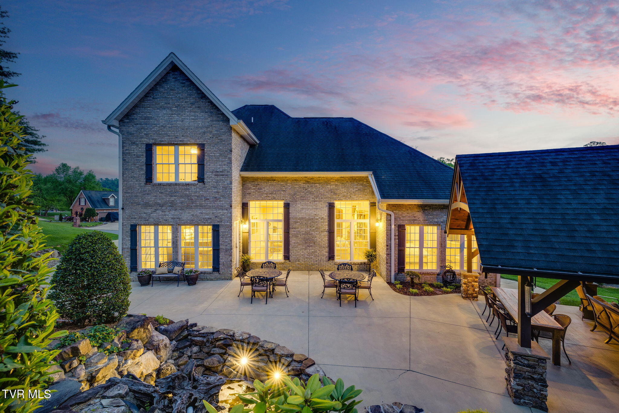 106 Stone Ridge Court