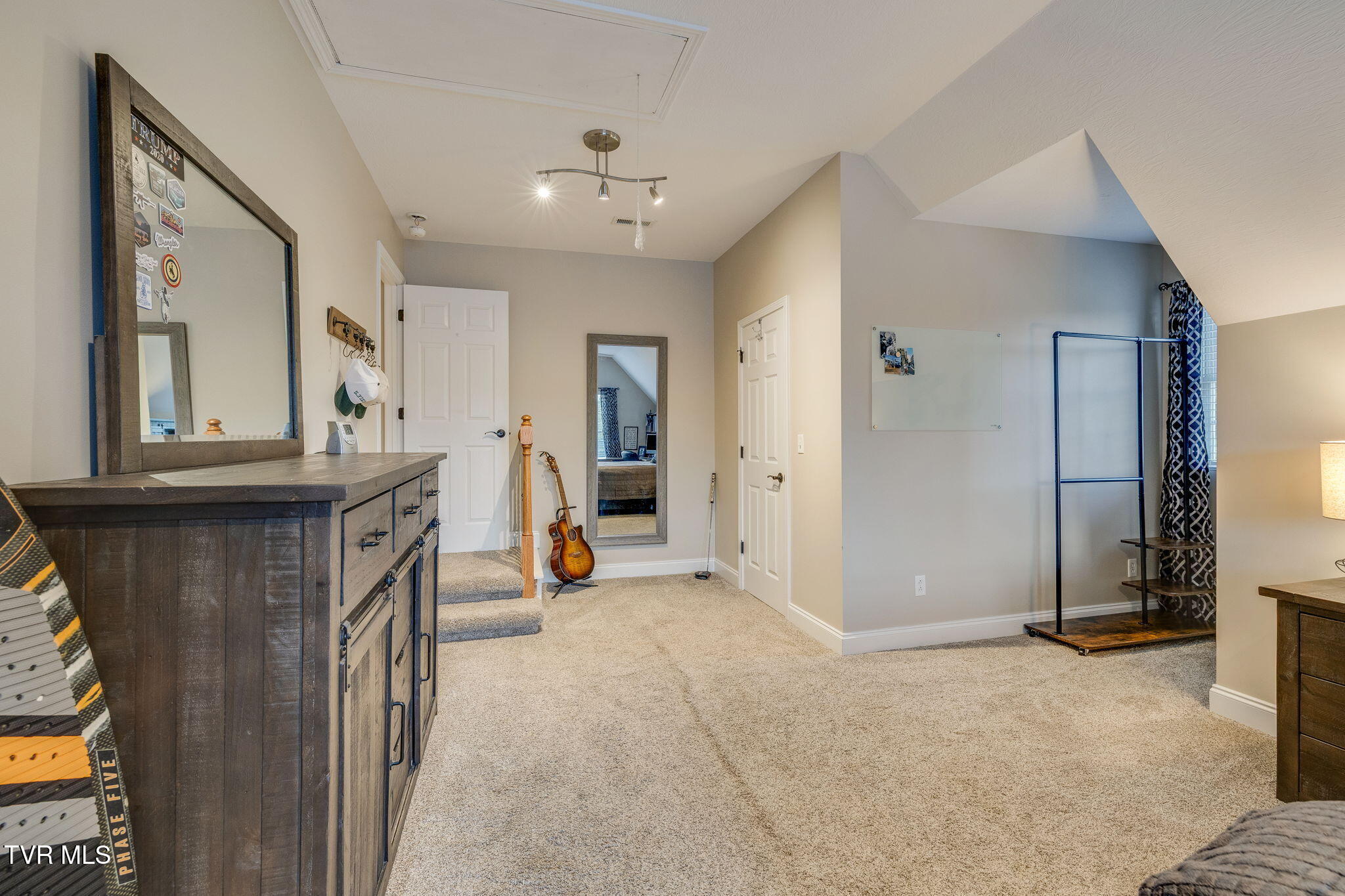106 Stone Ridge Court
