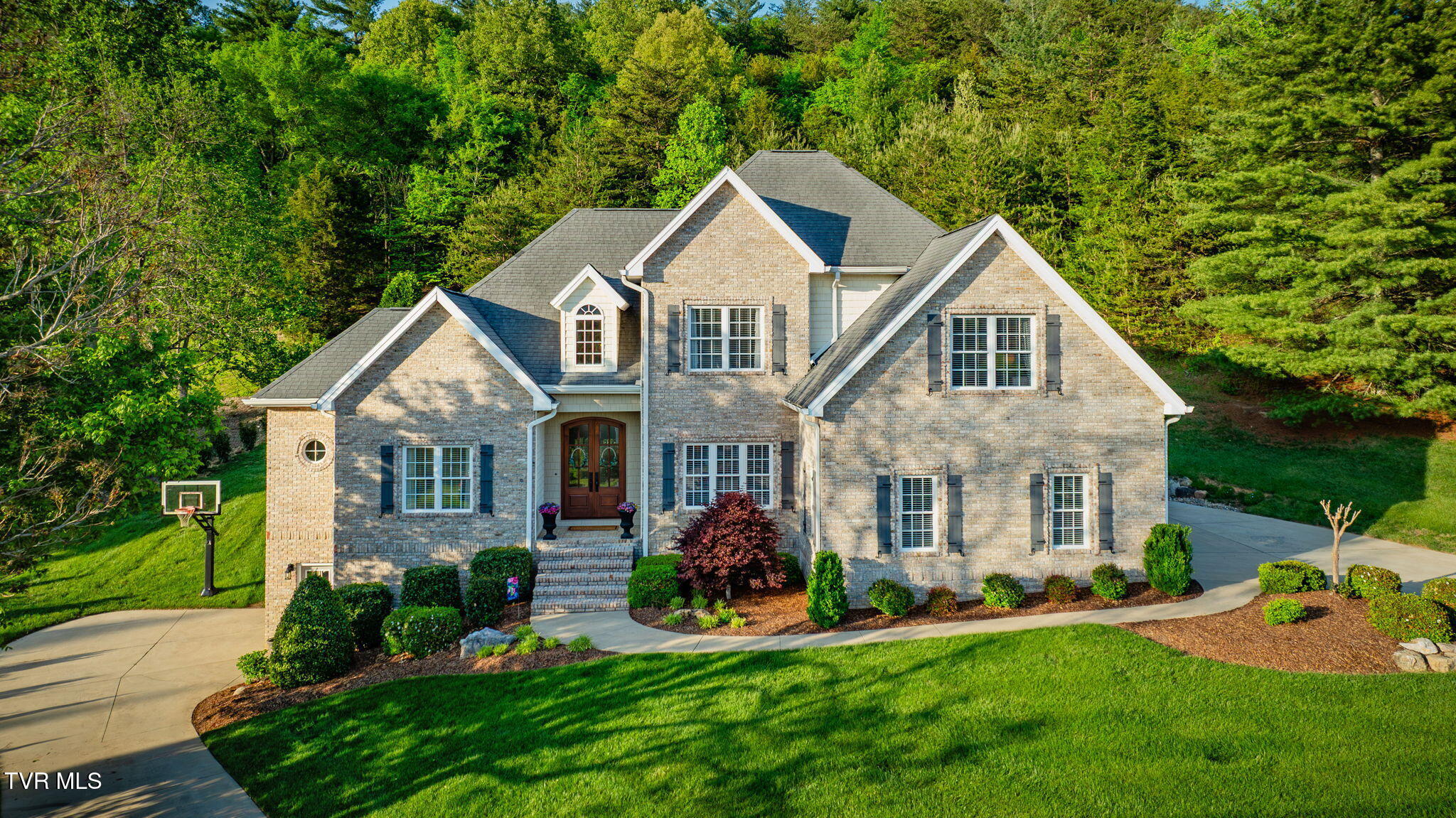 106 Stone Ridge Court