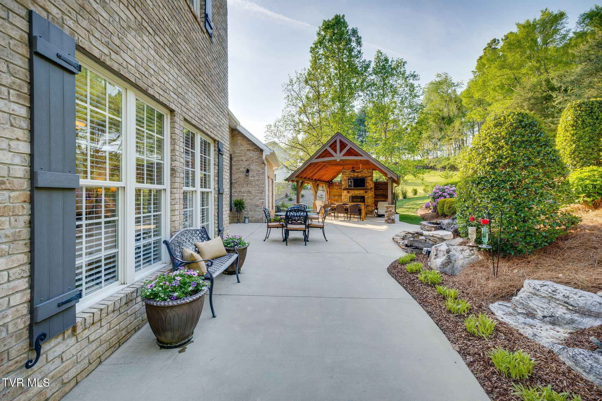 106 Stone Ridge Court