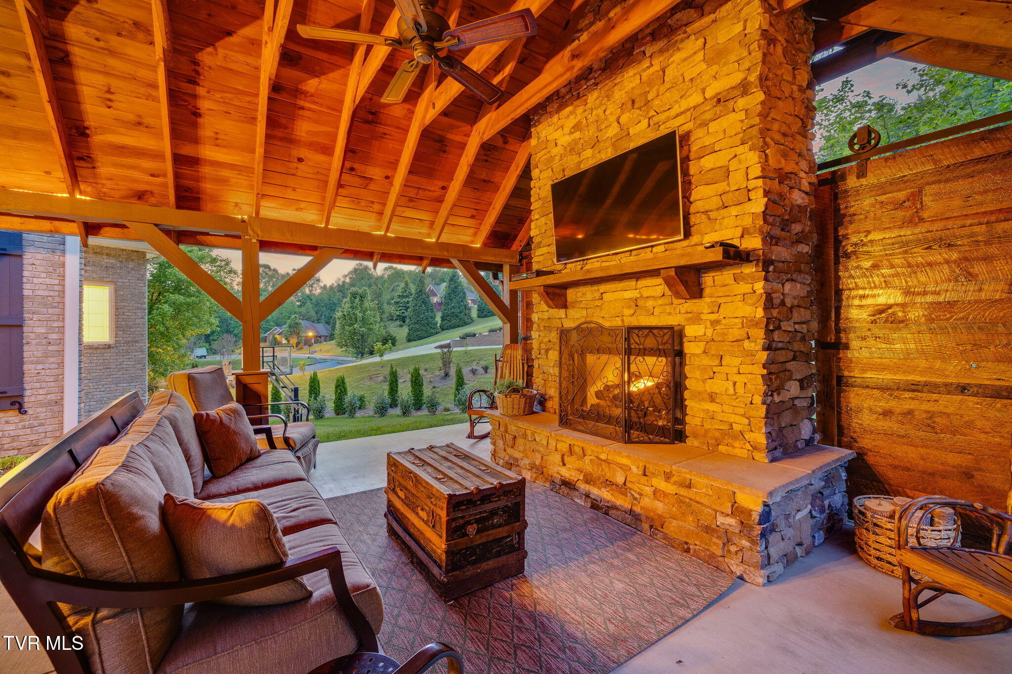 106 Stone Ridge Court