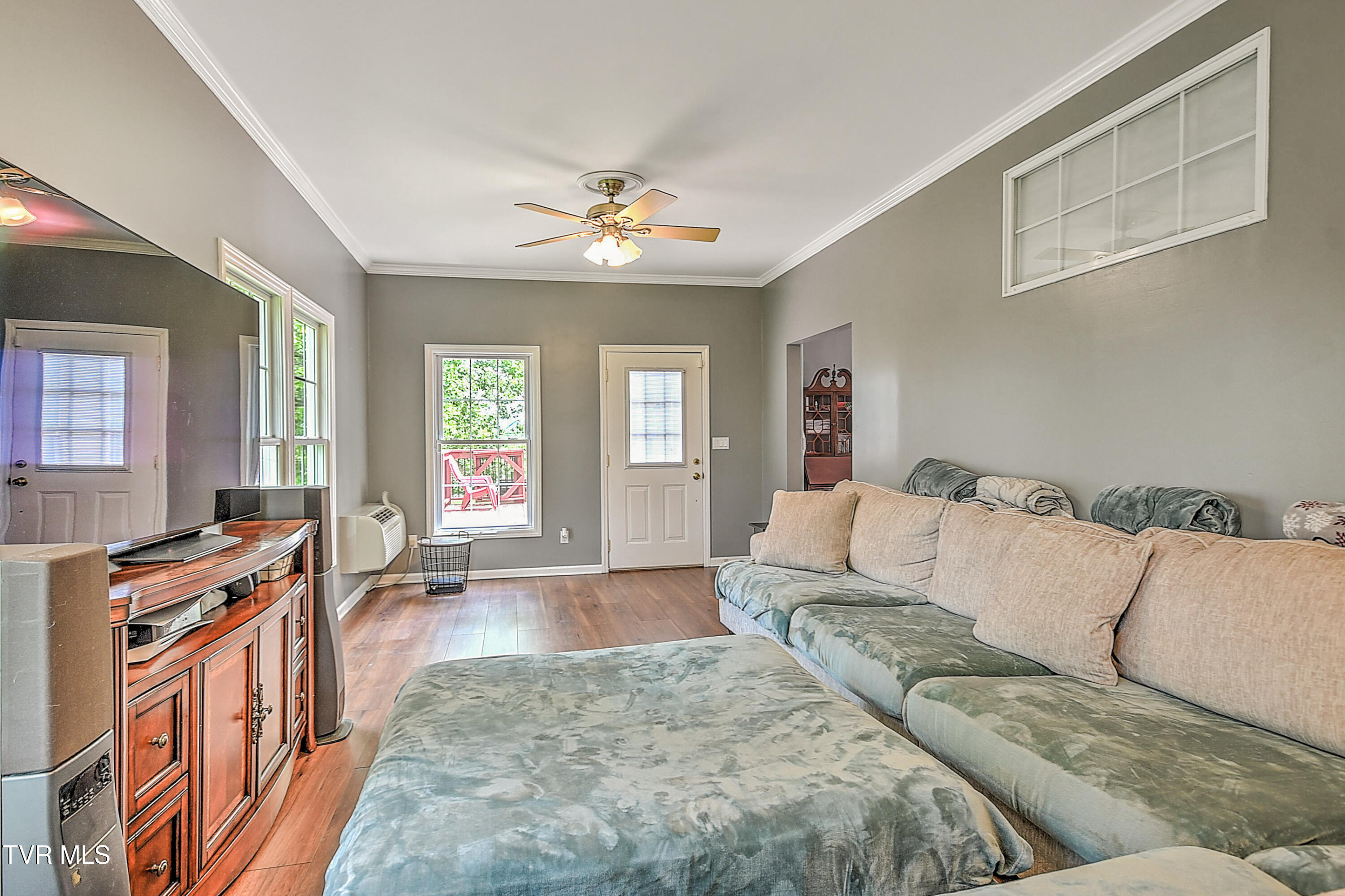 641 Peoples Road