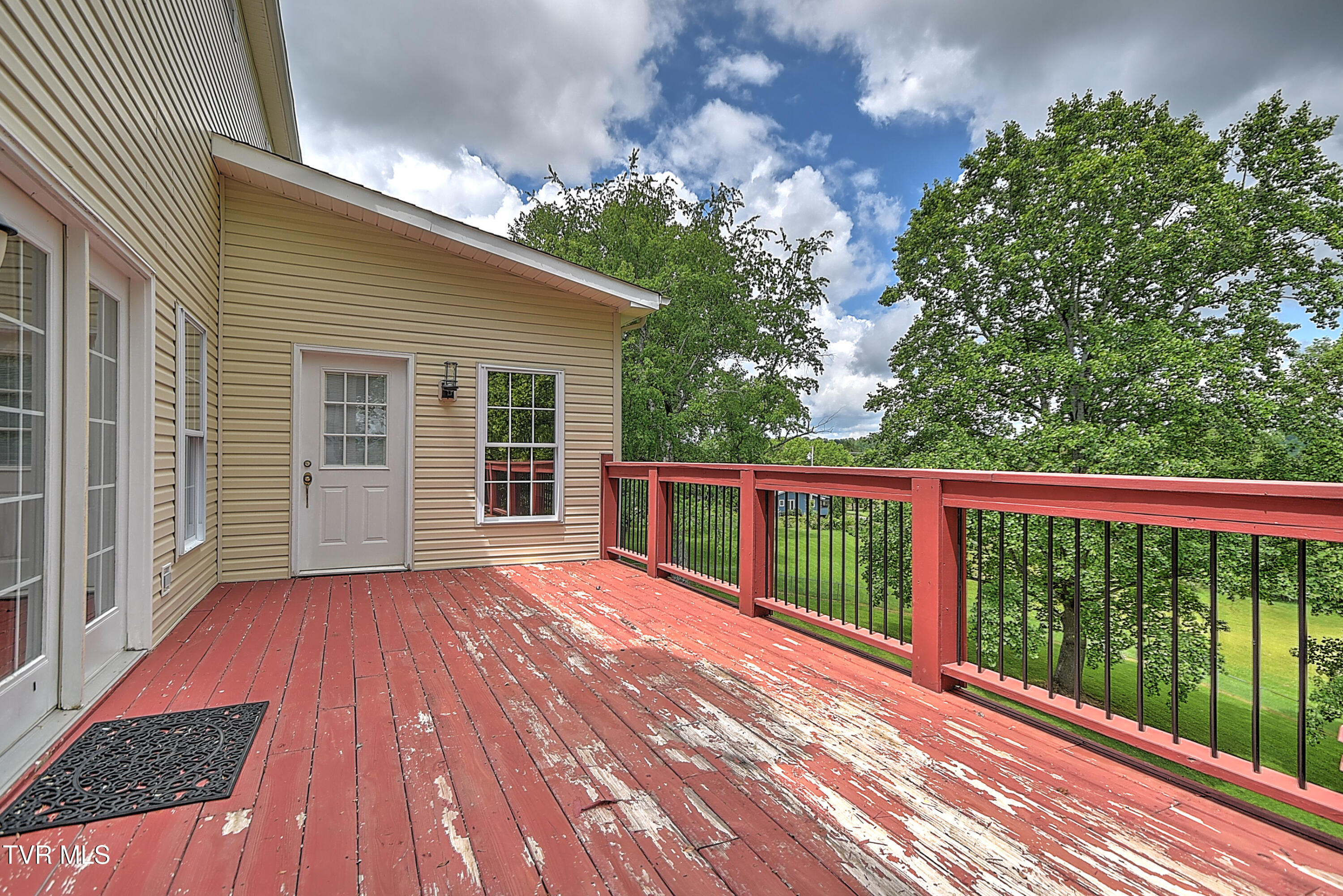 641 Peoples Road