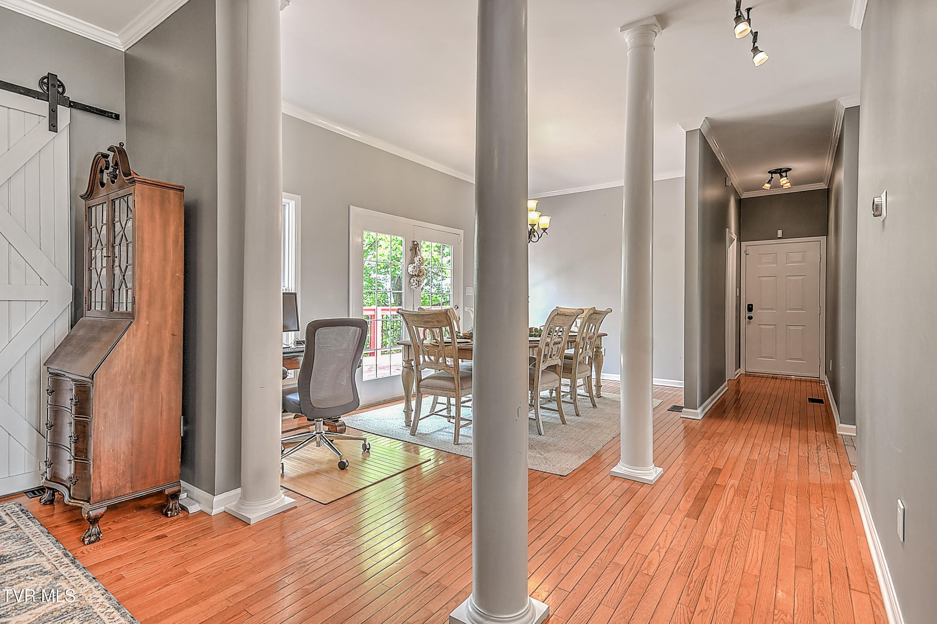 641 Peoples Road