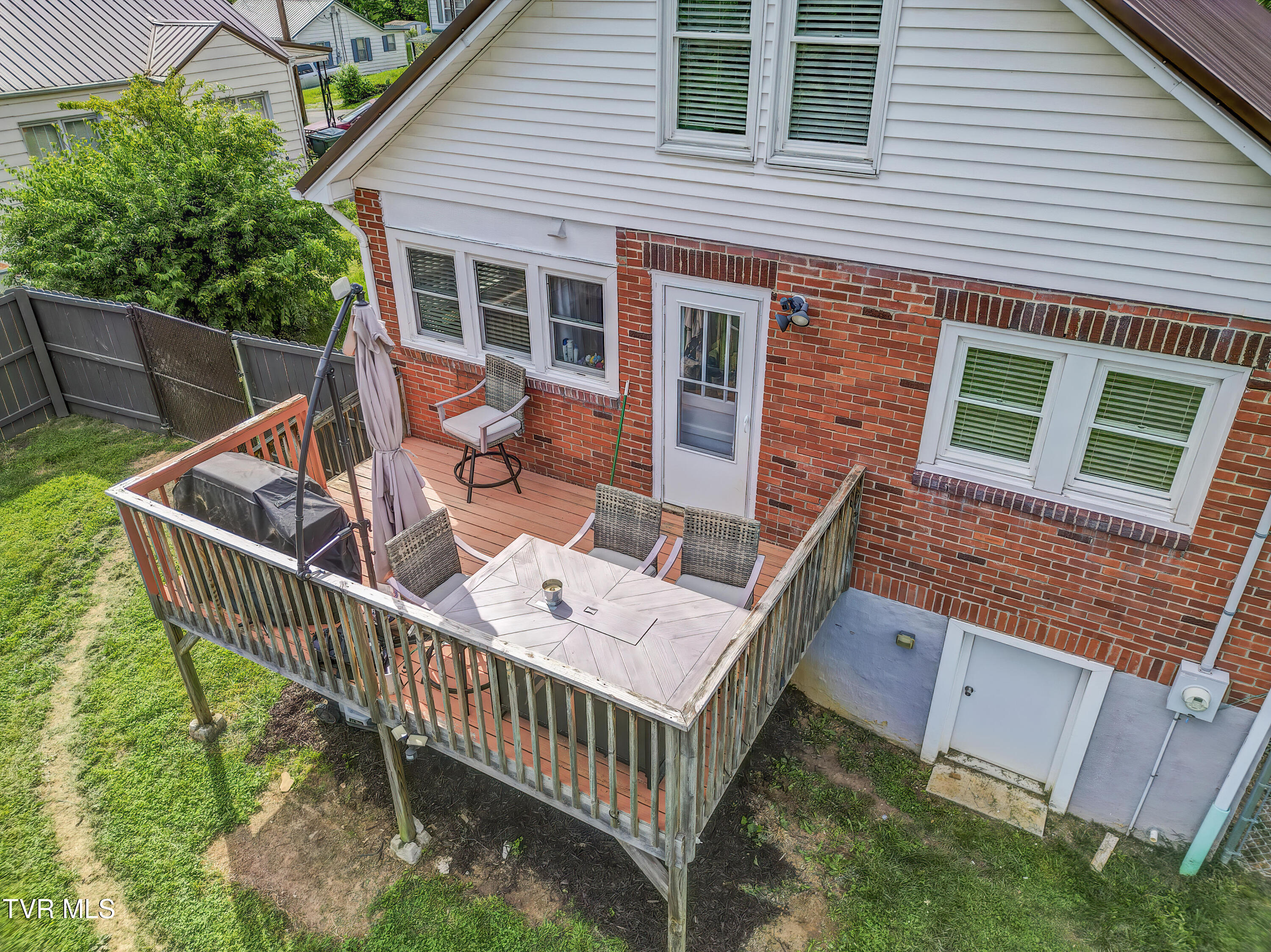 326 Cherry Street