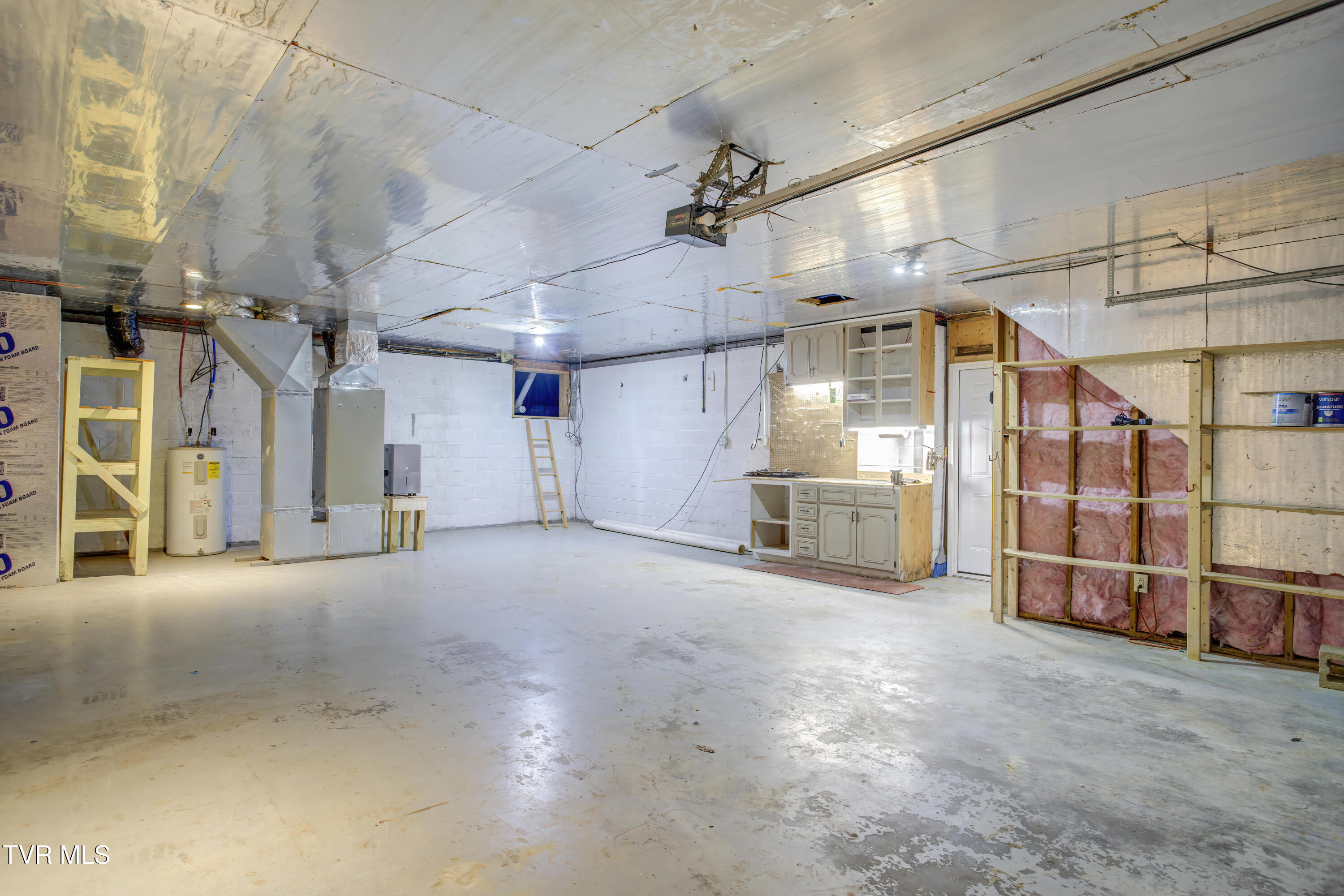 230 Picadilly Lane