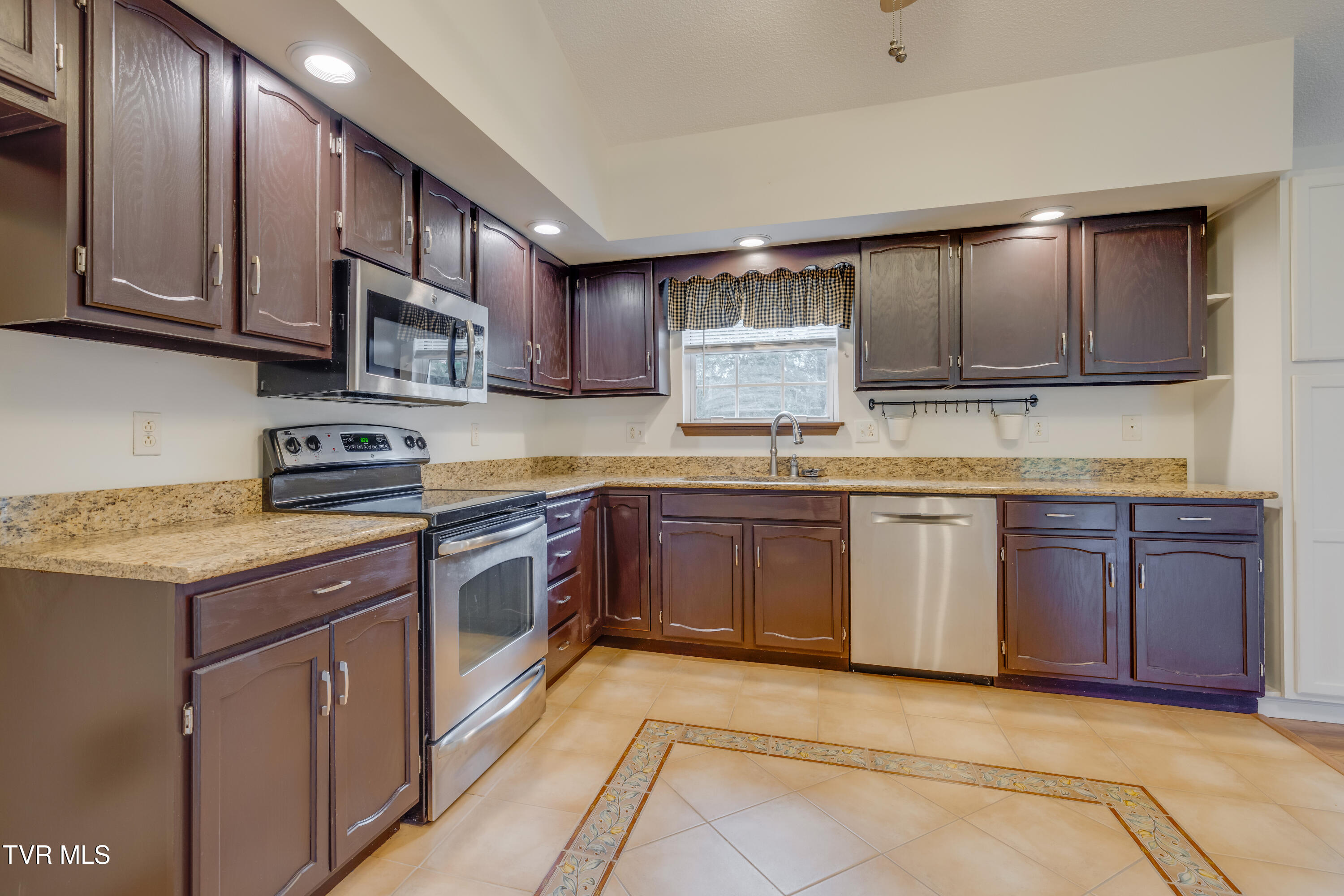 178 Greyland Drive
