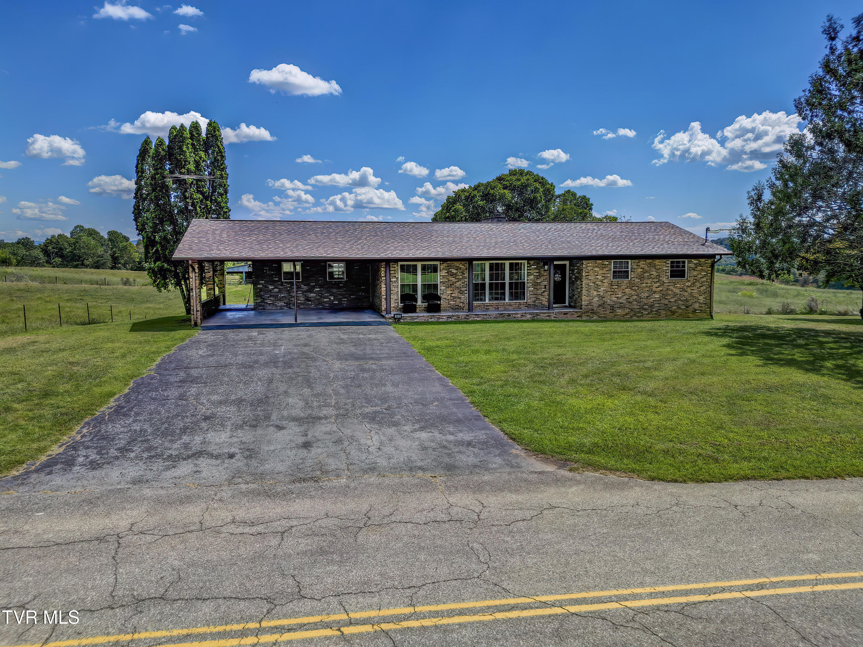 485 Pates Hill Road