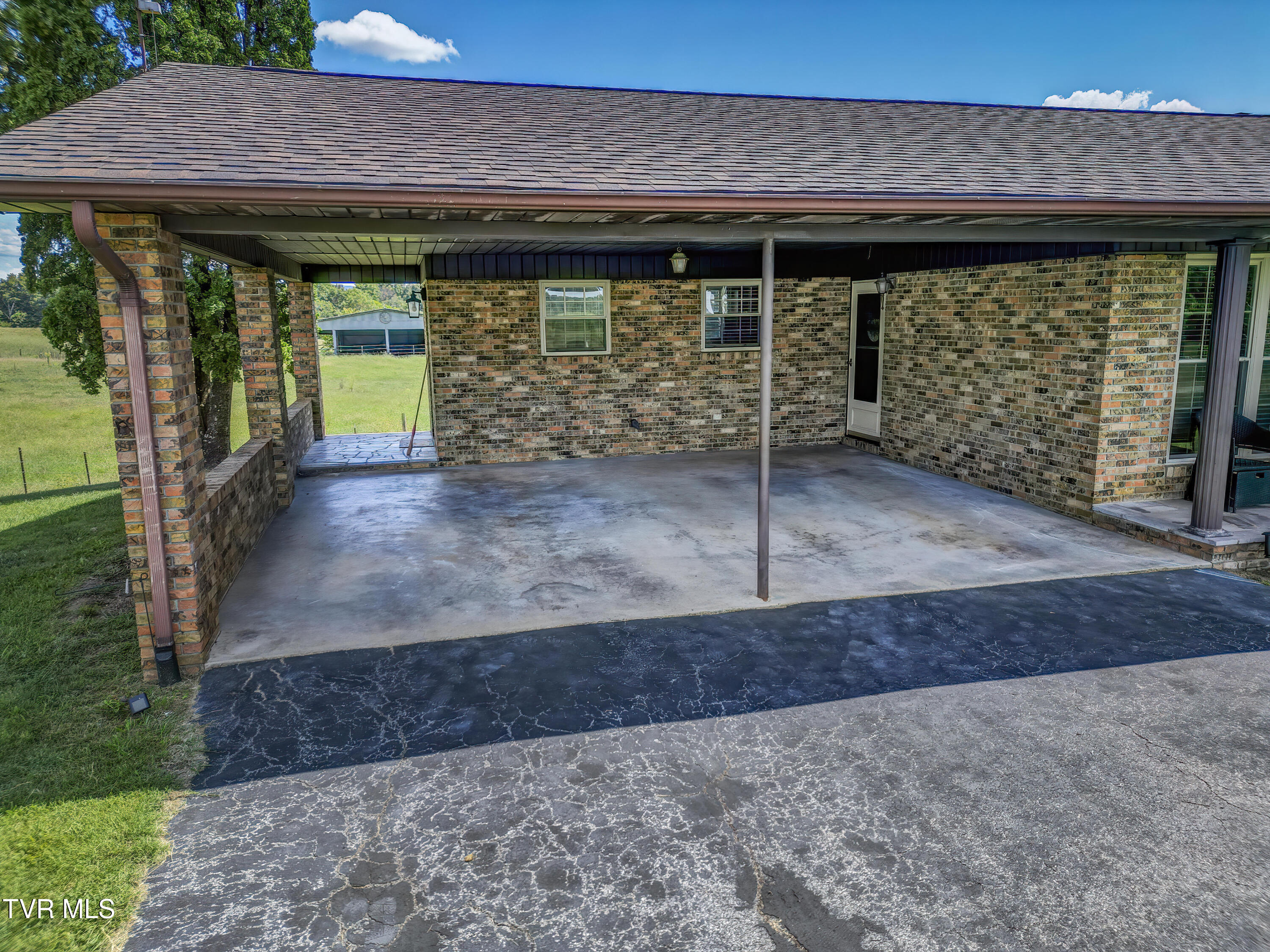 485 Pates Hill Road