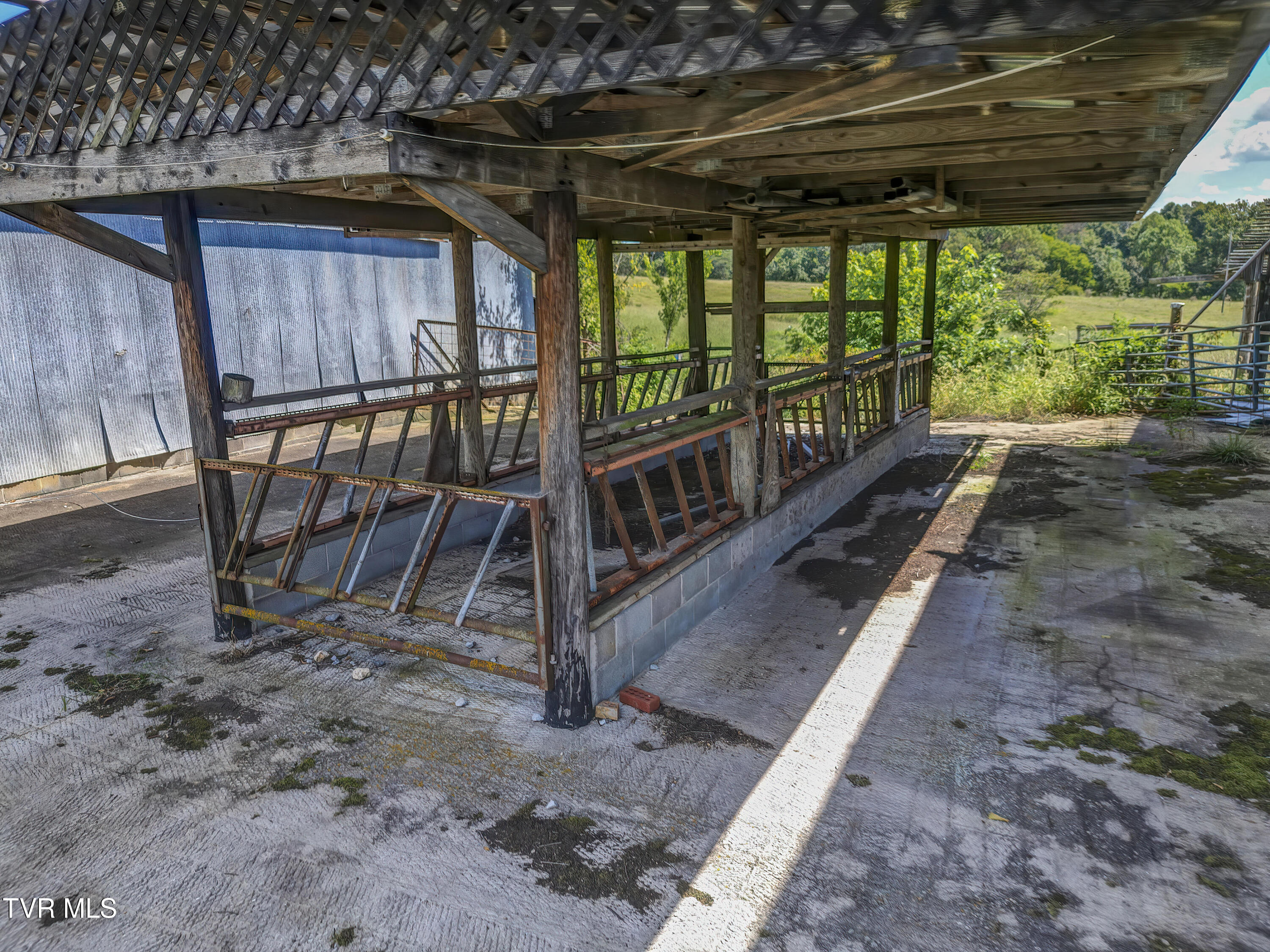 485 Pates Hill Road
